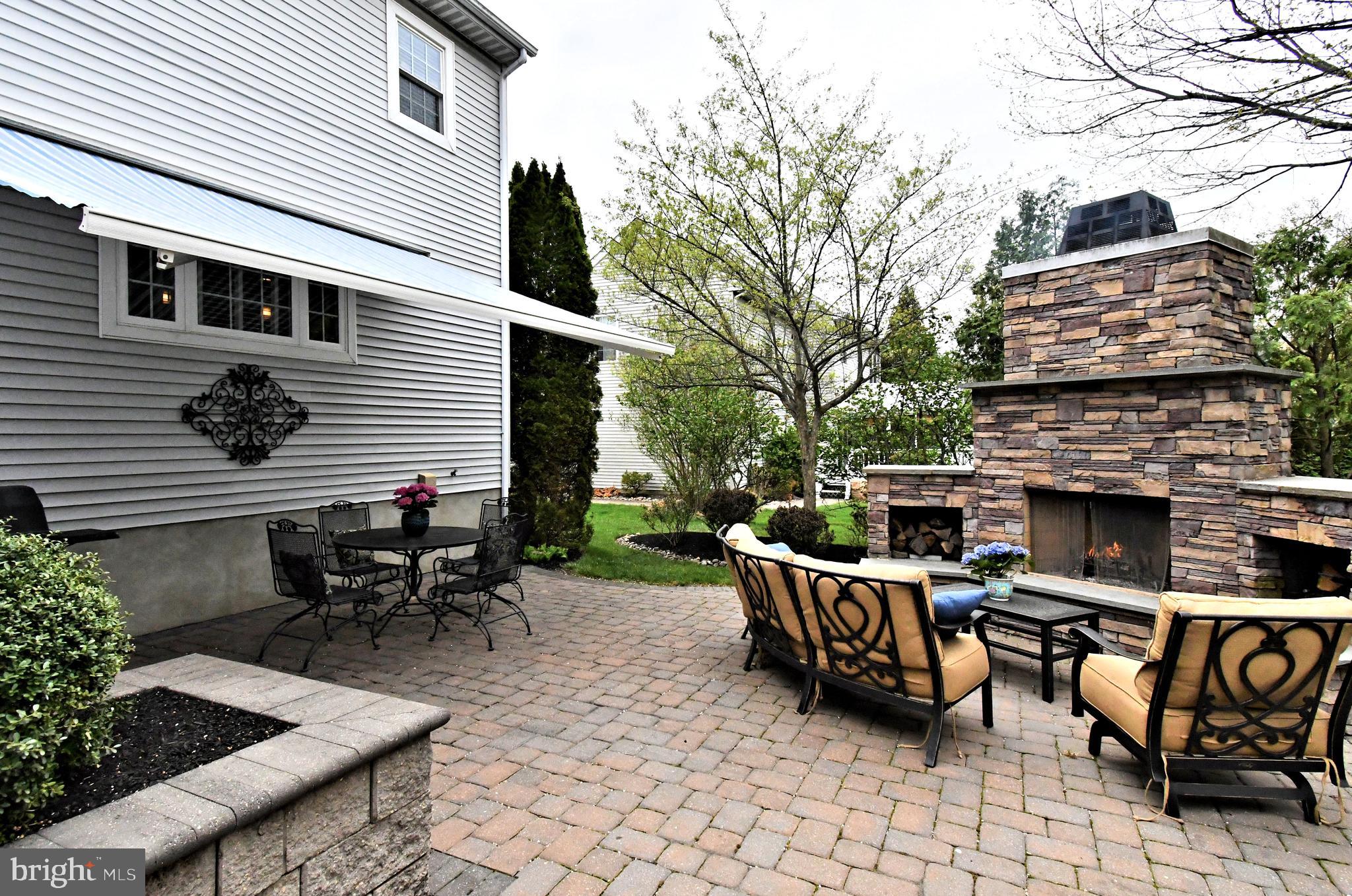 HIDDEN CREEK - Residential