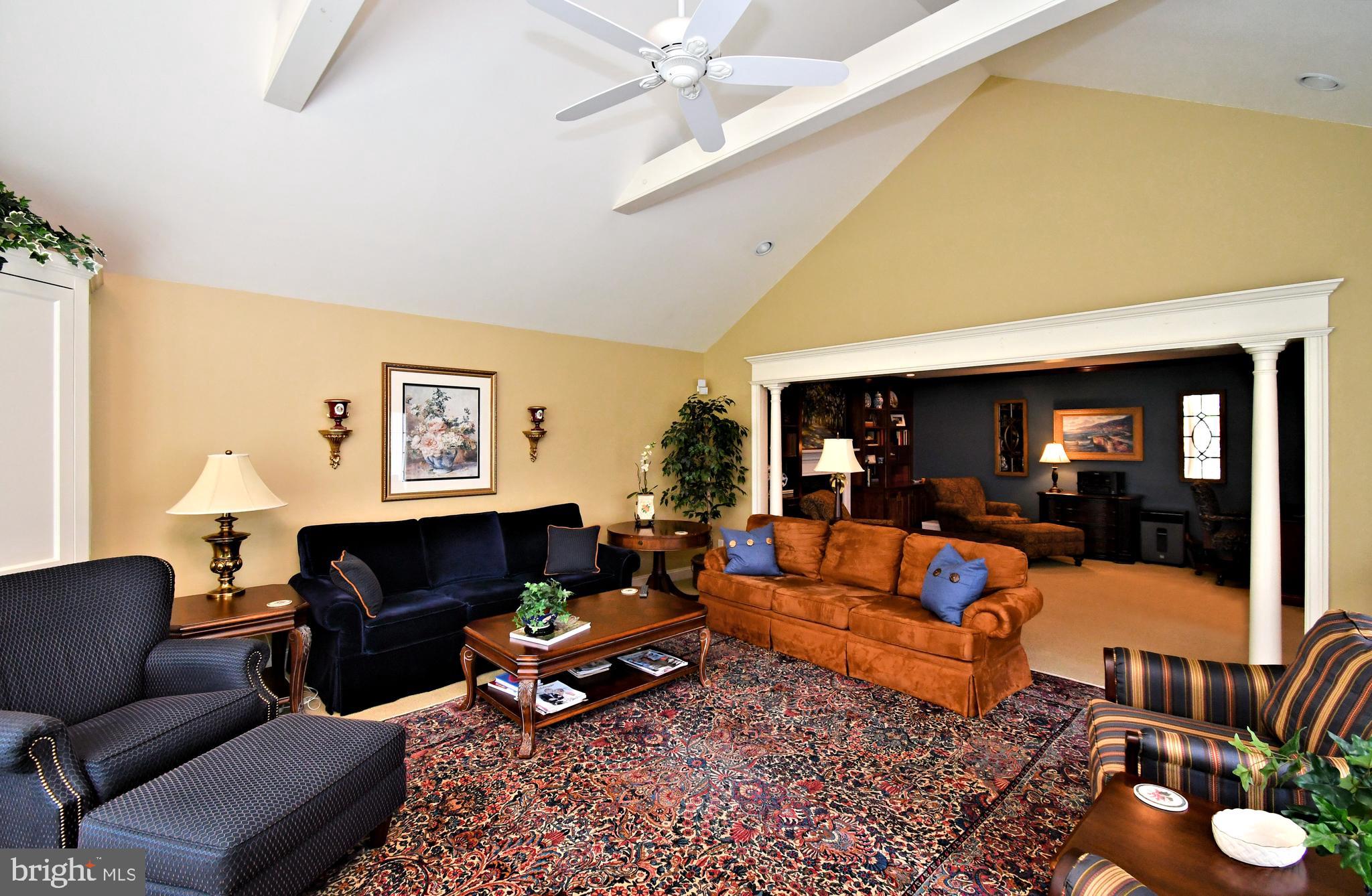 HIDDEN CREEK - Residential