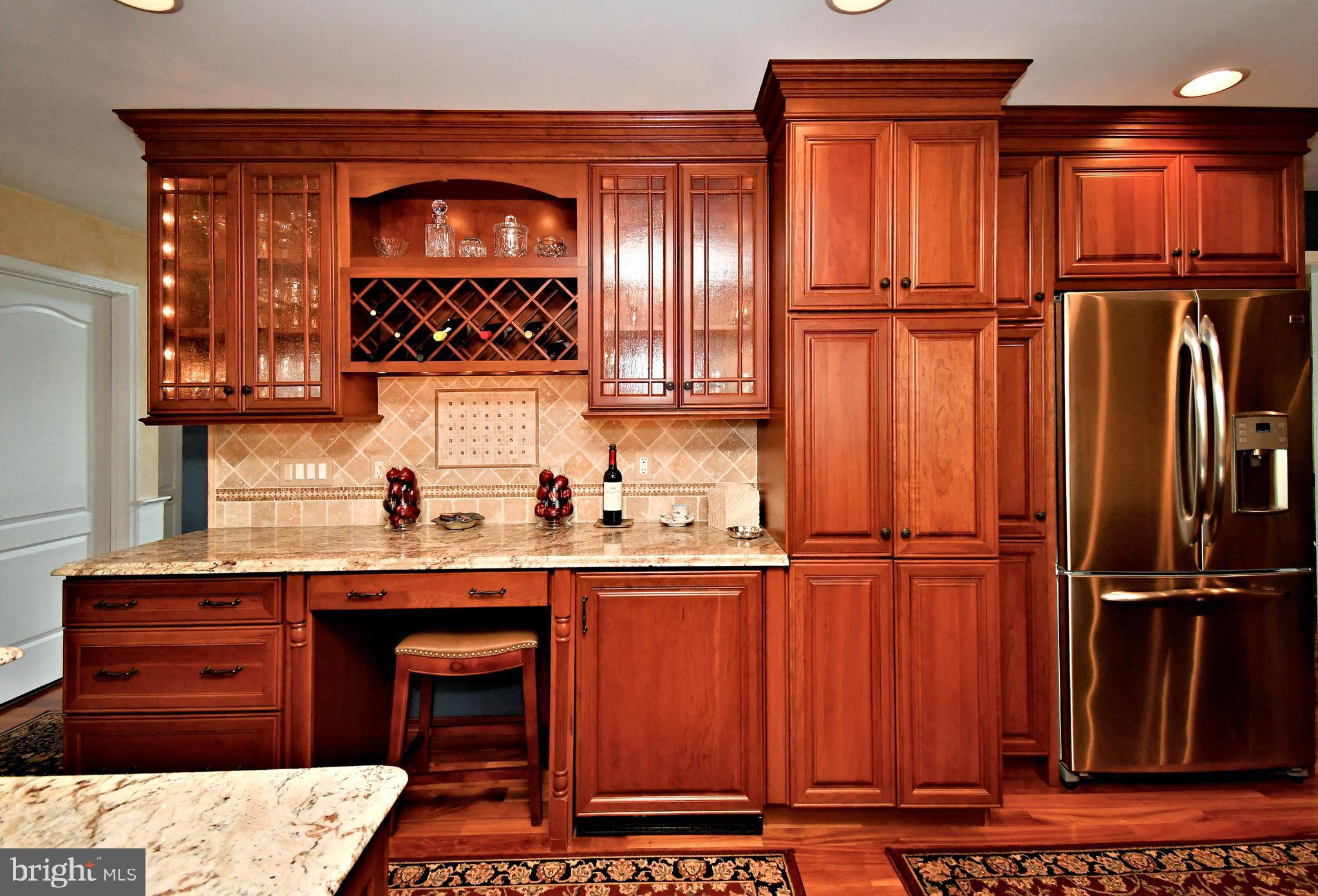 HIDDEN CREEK - Residential