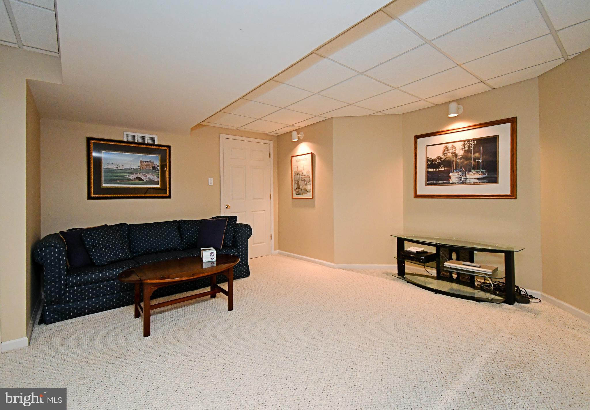 HIDDEN CREEK - Residential