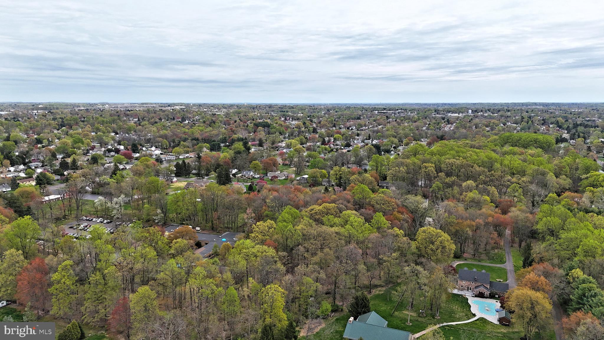 HIDDEN CREEK - Residential