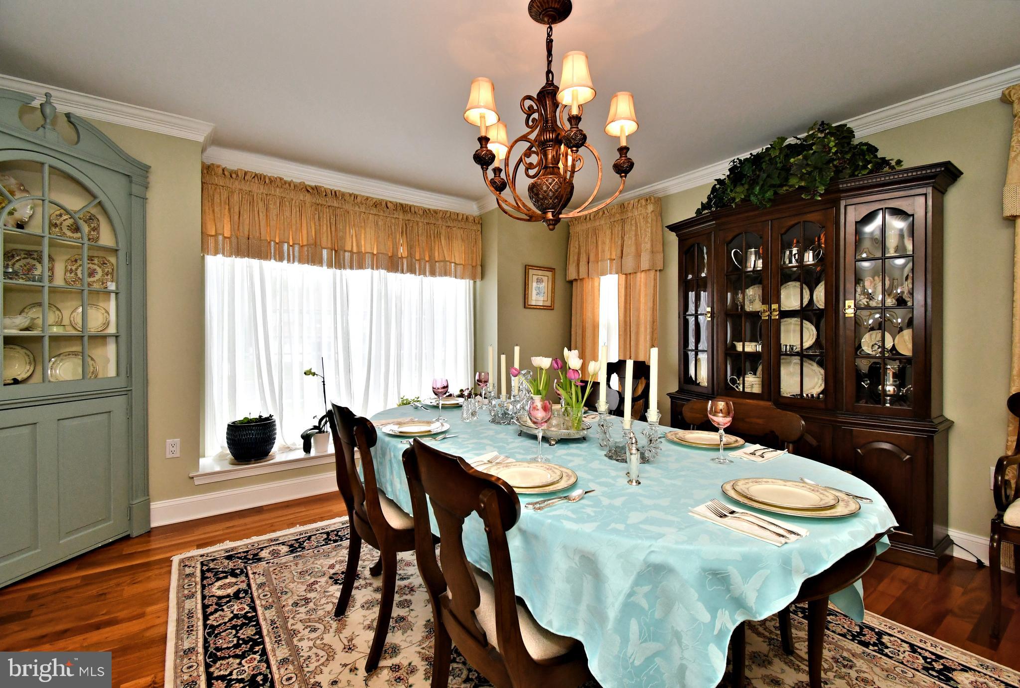 HIDDEN CREEK - Residential