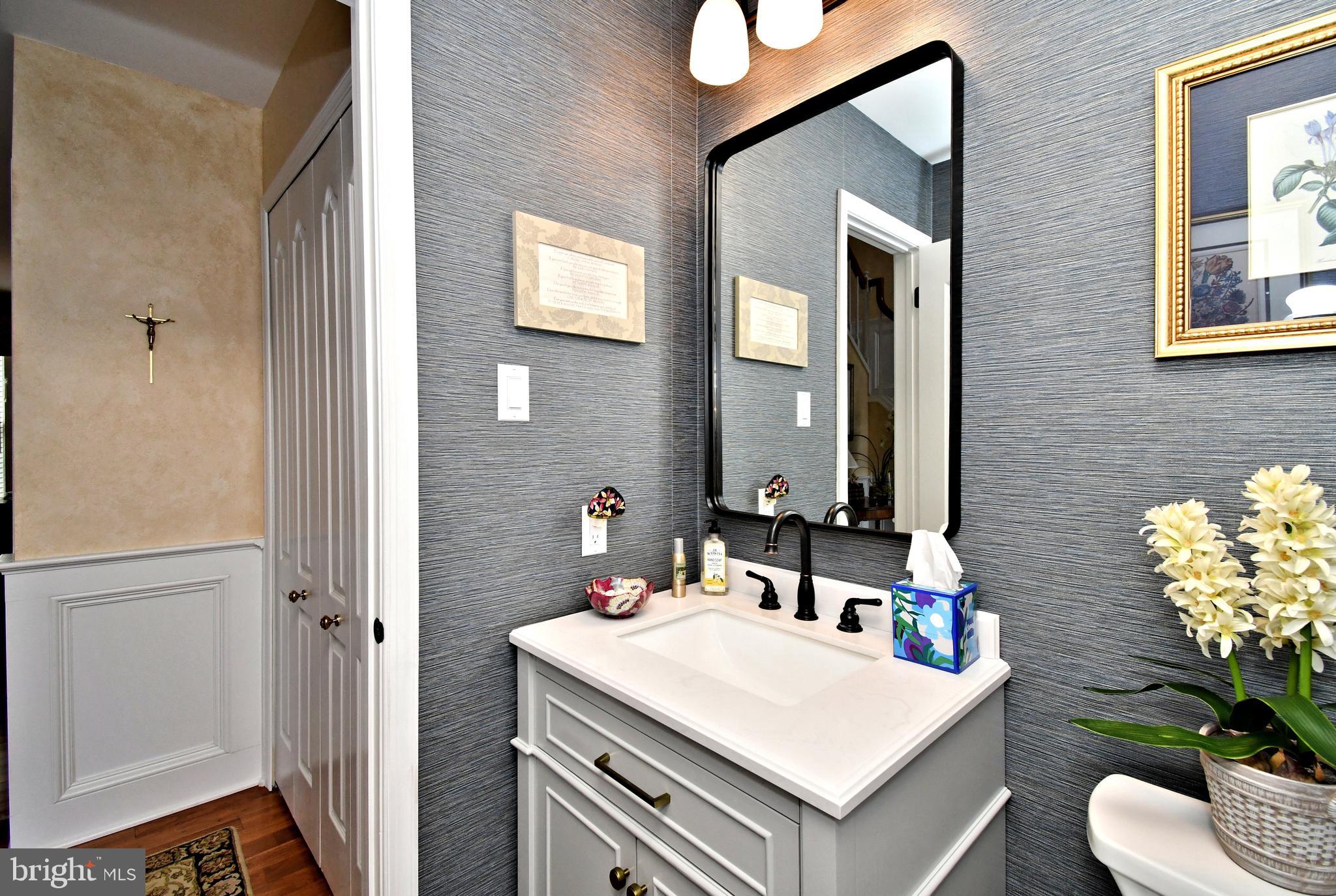 HIDDEN CREEK - Residential