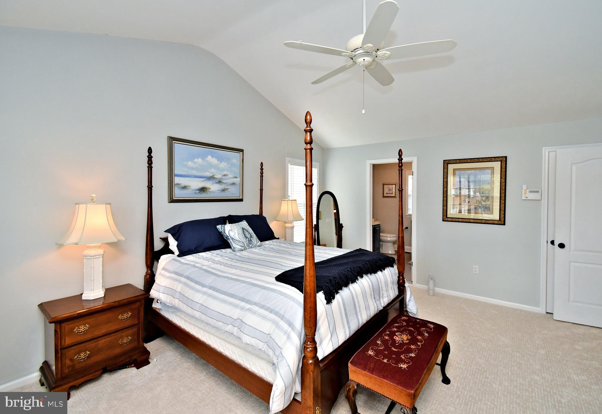 HIDDEN CREEK - Residential