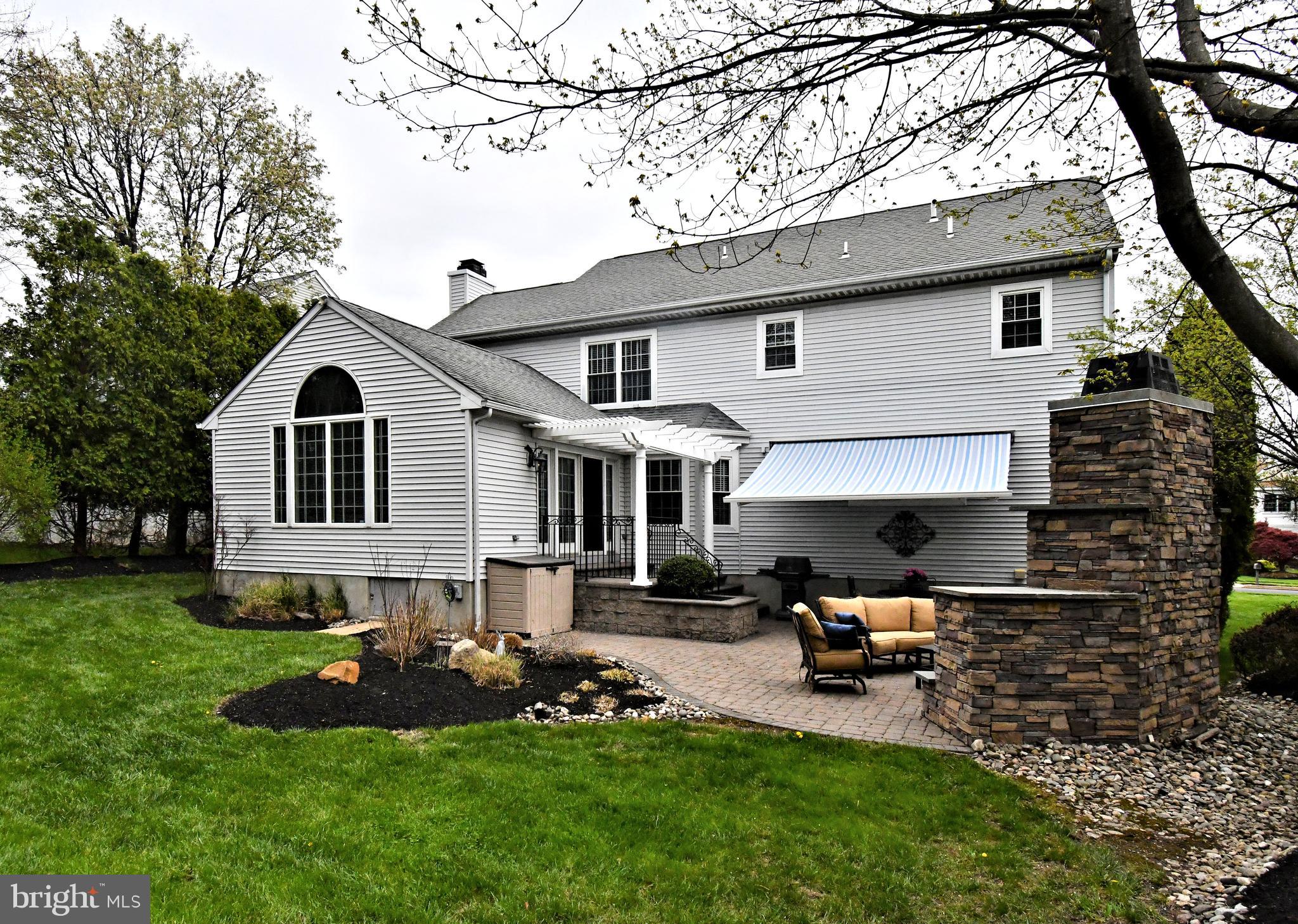 HIDDEN CREEK - Residential