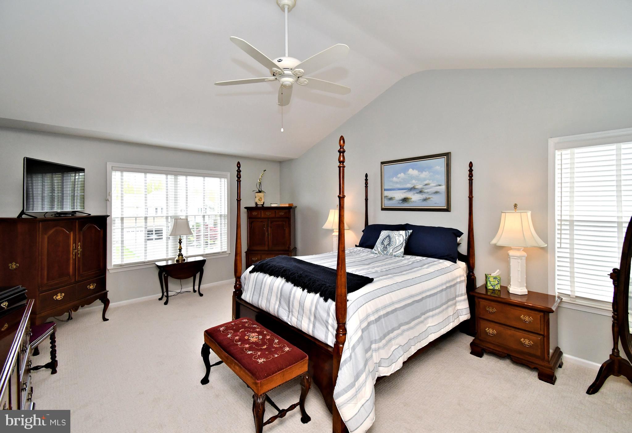 HIDDEN CREEK - Residential