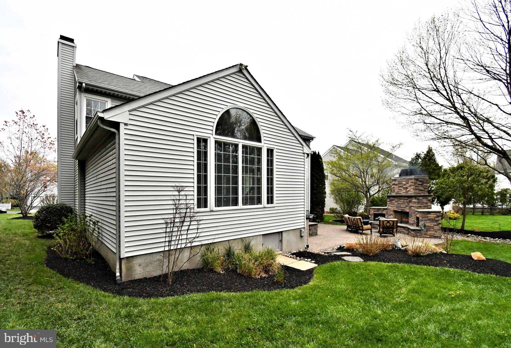 HIDDEN CREEK - Residential