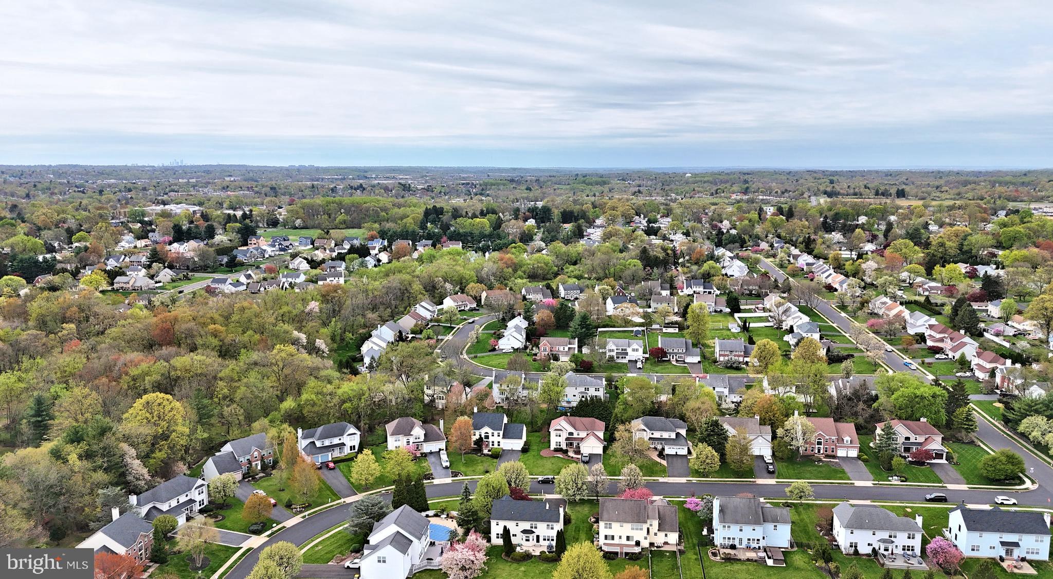 HIDDEN CREEK - Residential