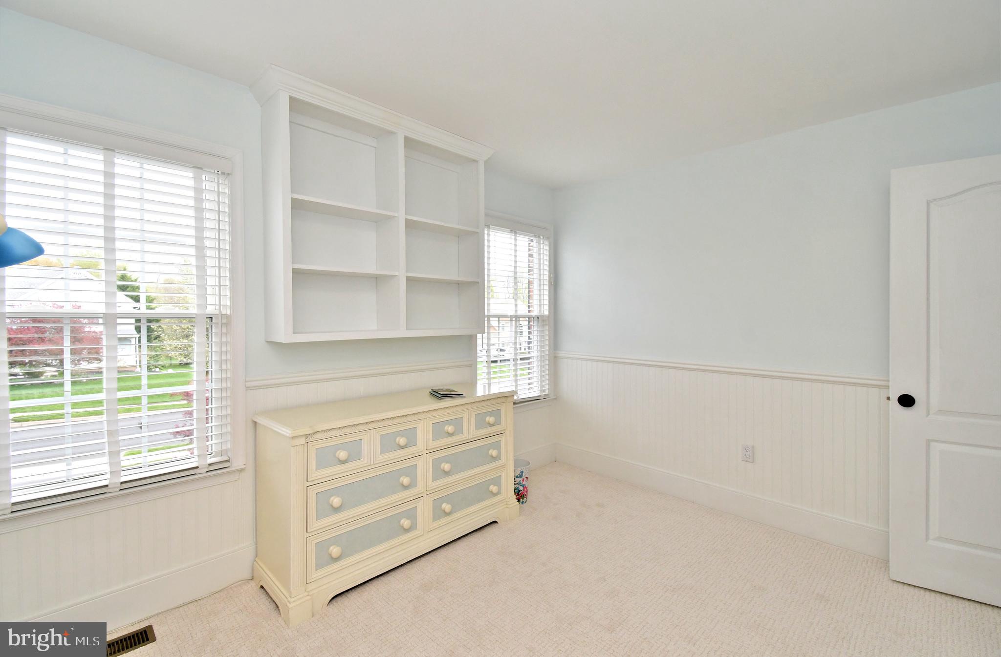 HIDDEN CREEK - Residential