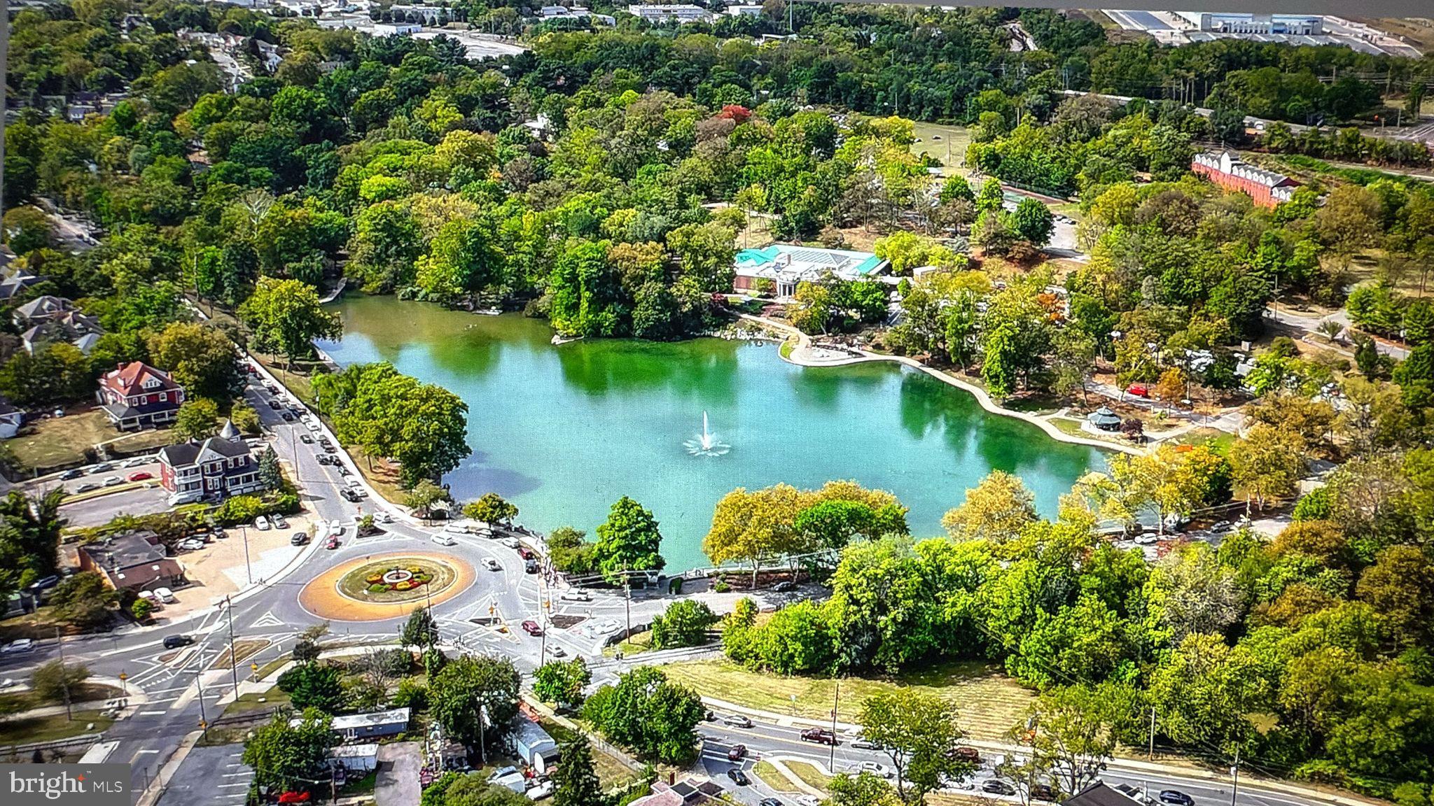 NORTH END - Residential