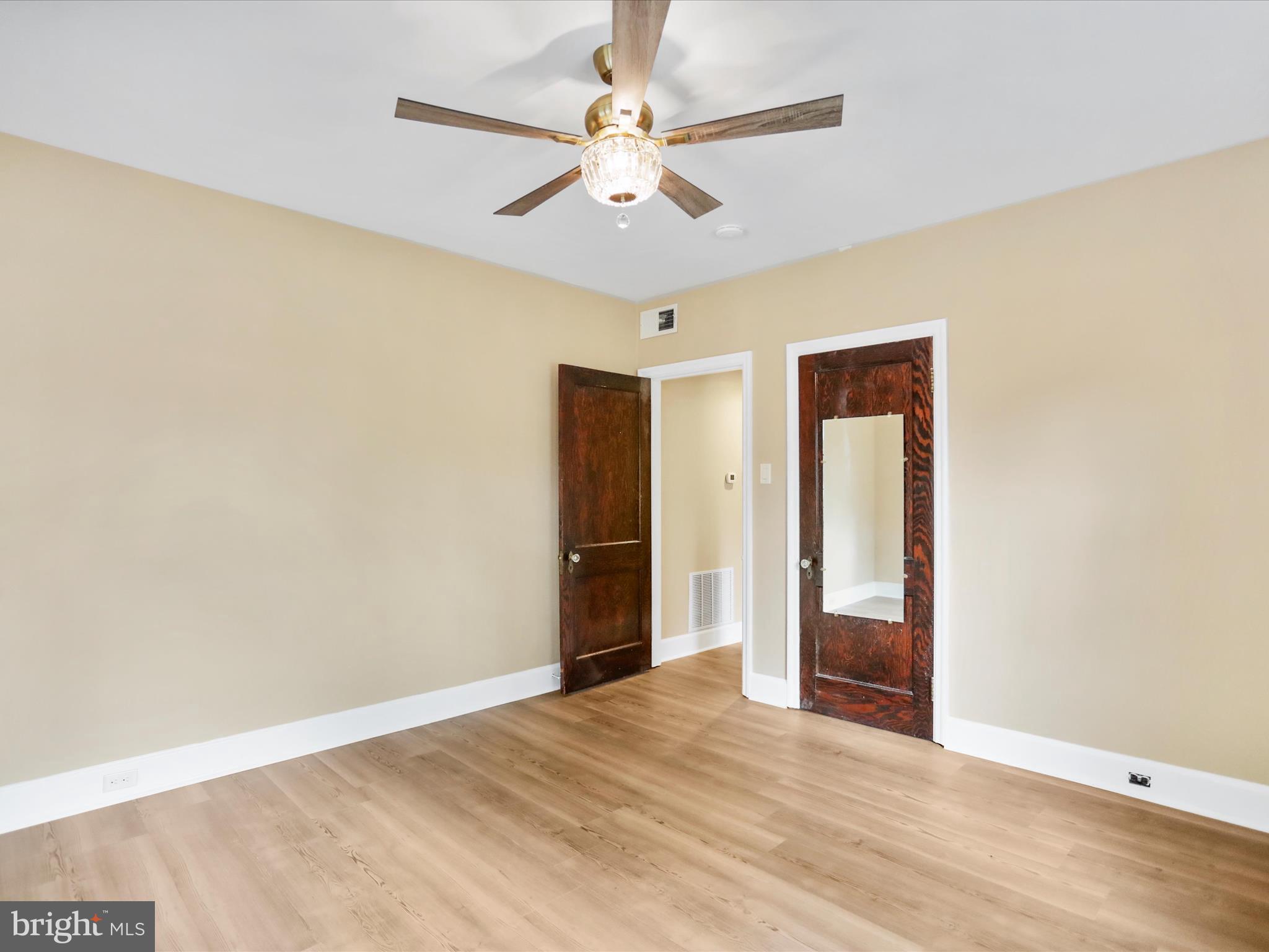 NORTH END - Residential