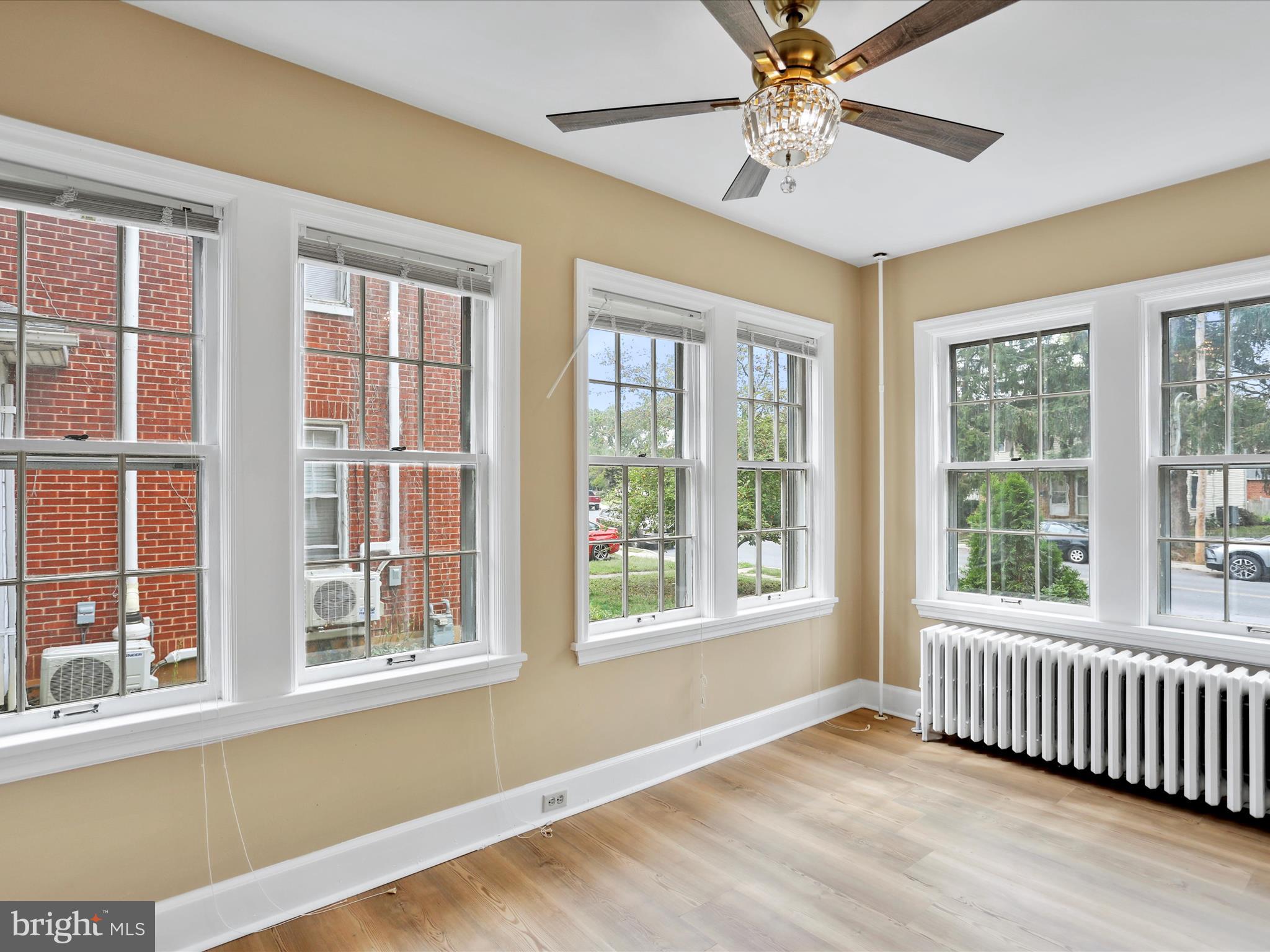 NORTH END - Residential