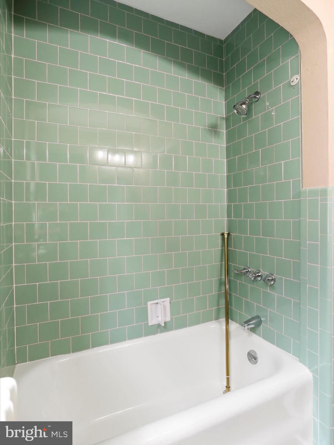 NORTH END - Residential