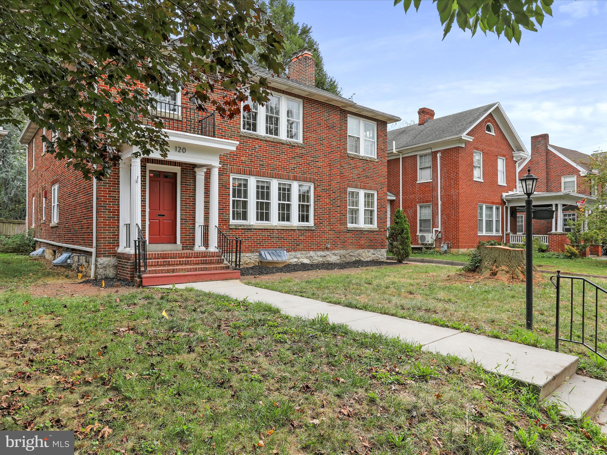 NORTH END - Residential