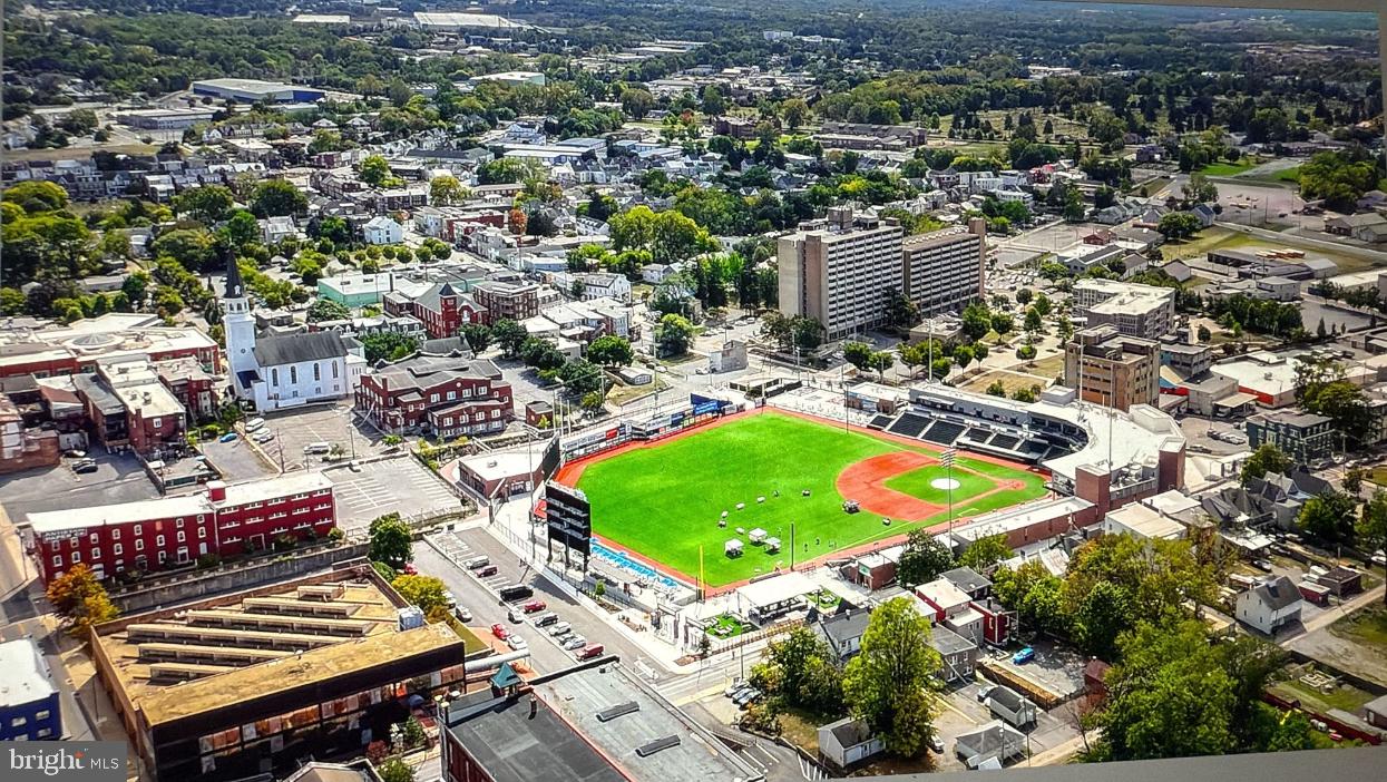 NORTH END - Residential