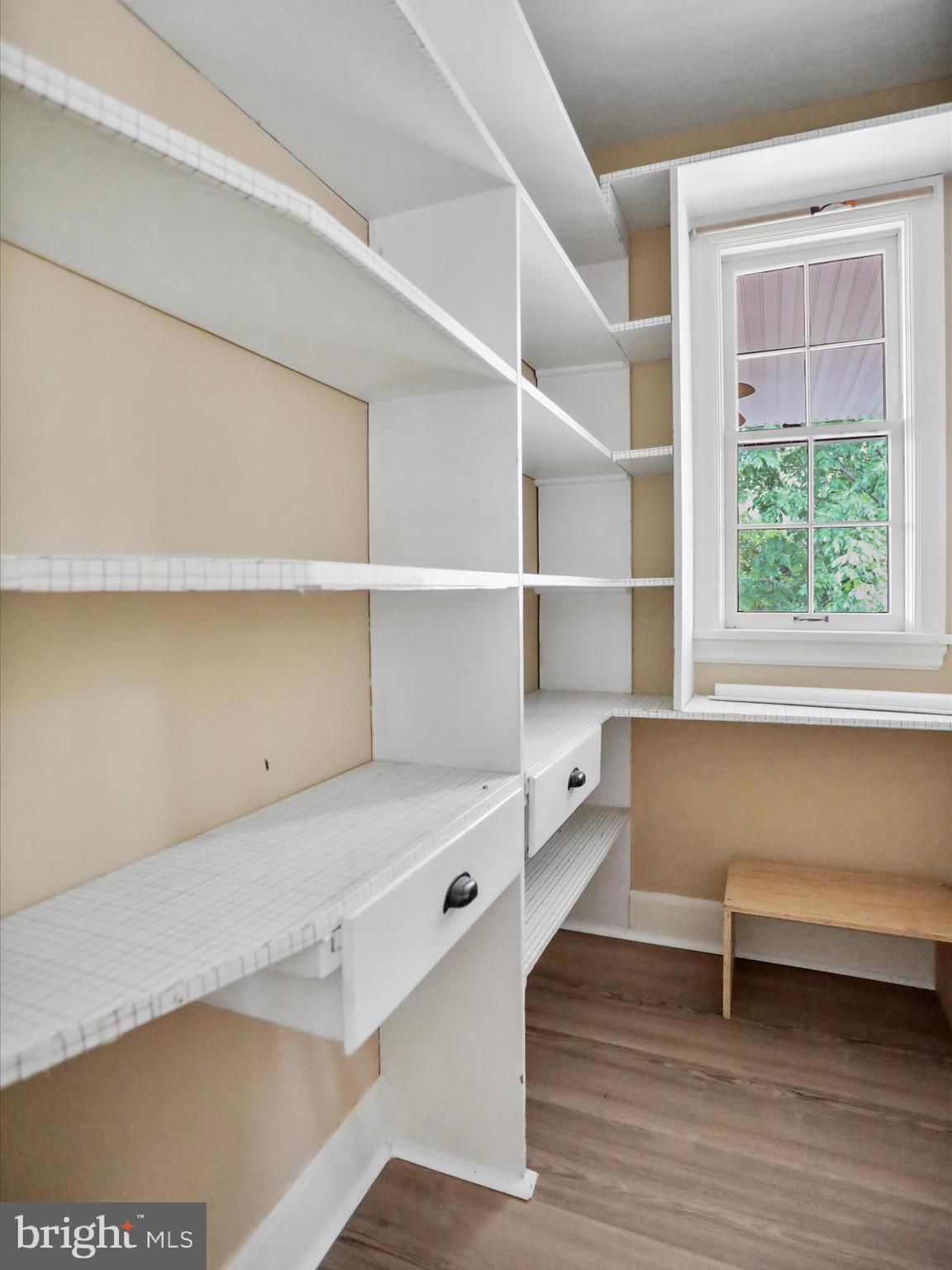 NORTH END - Residential