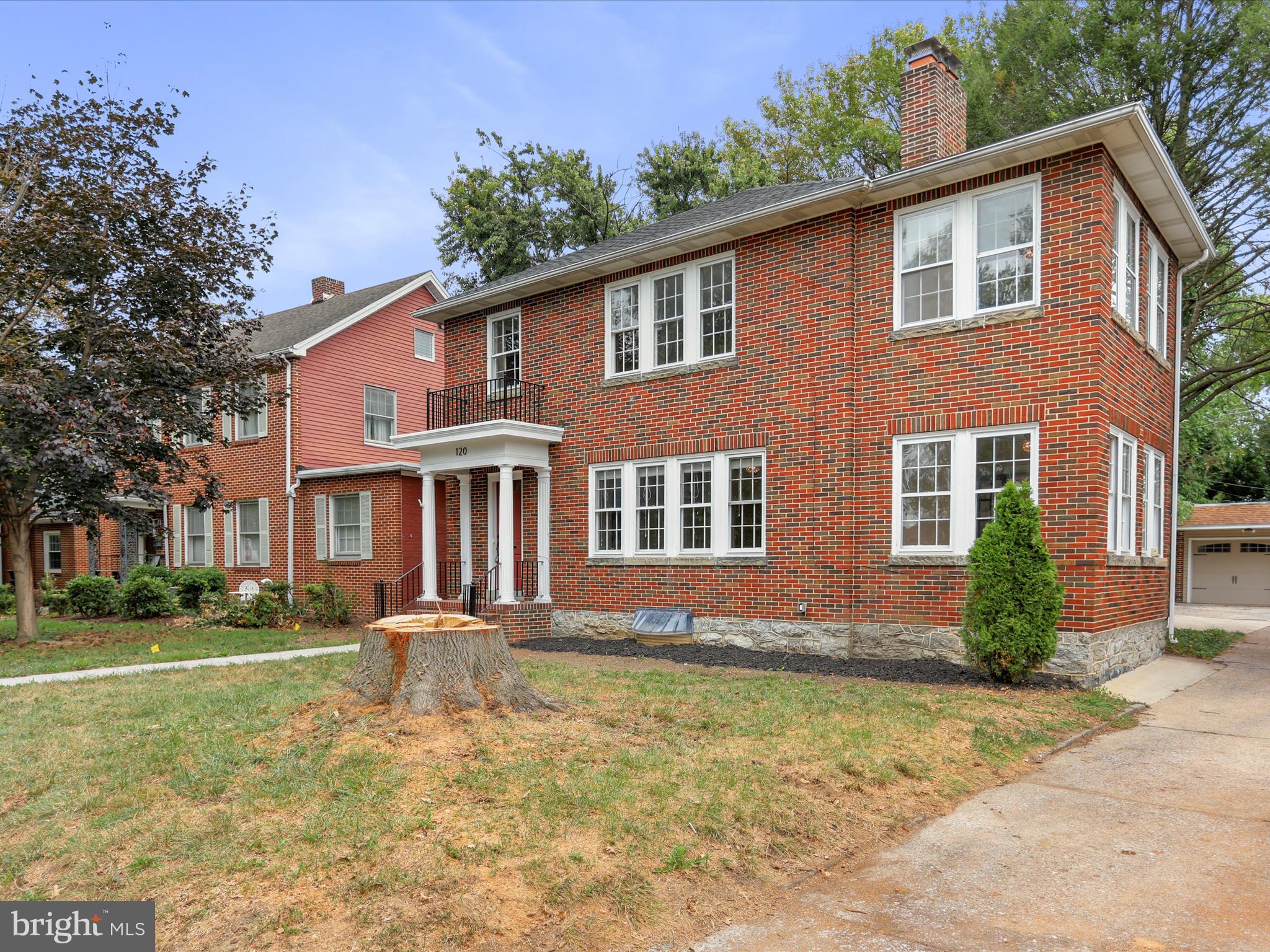 NORTH END - Residential