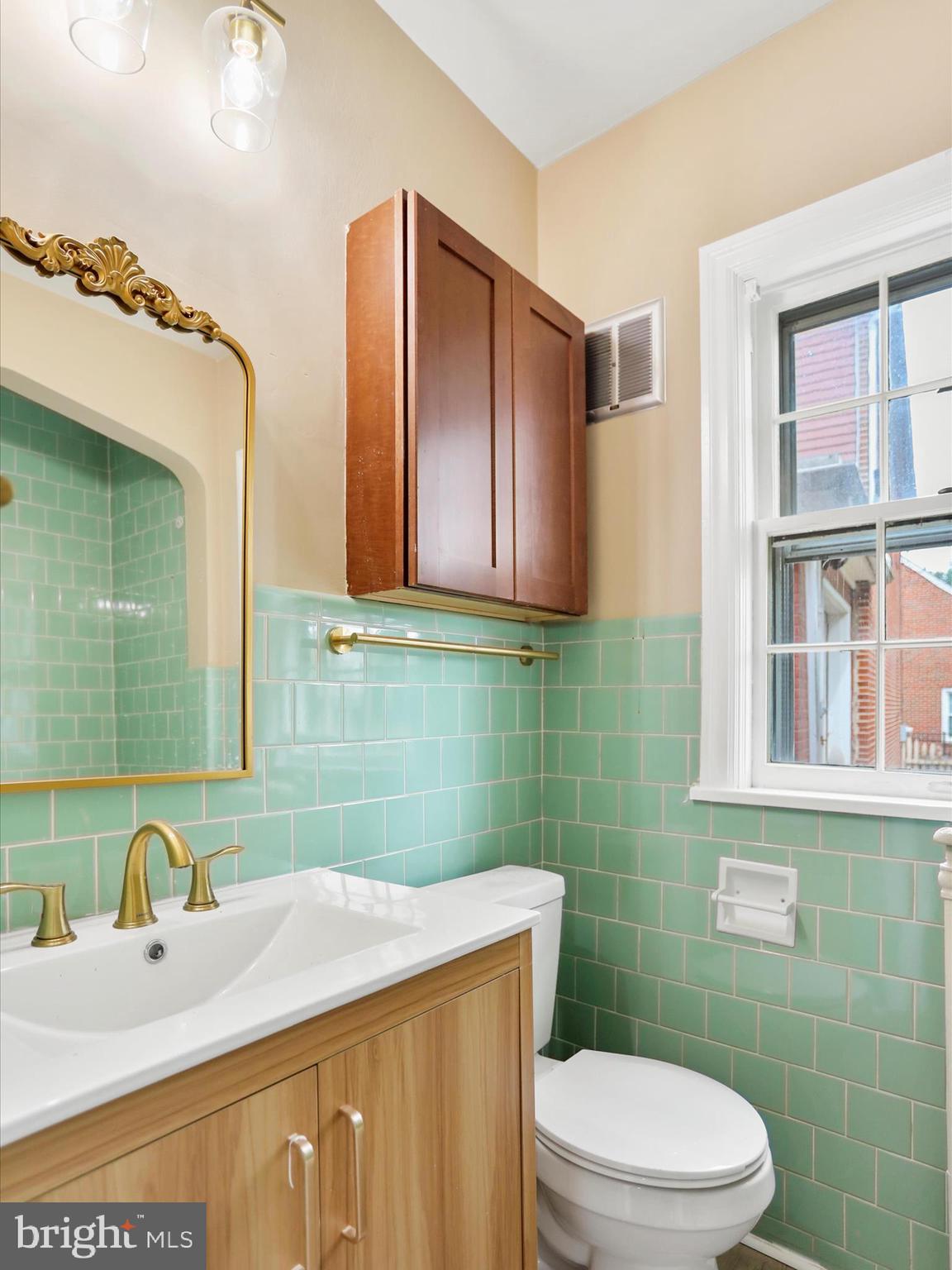 NORTH END - Residential