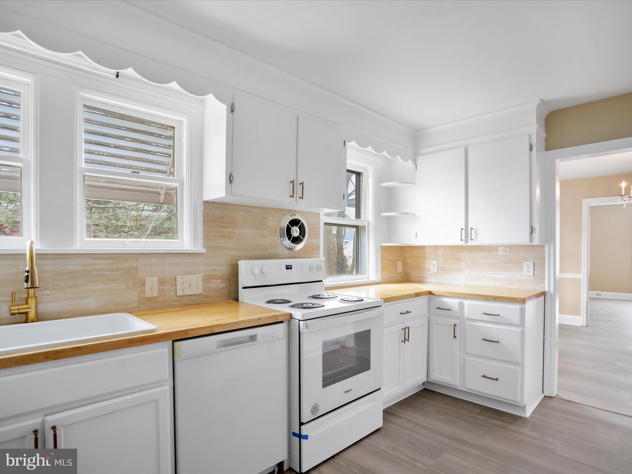 NORTH END - Residential