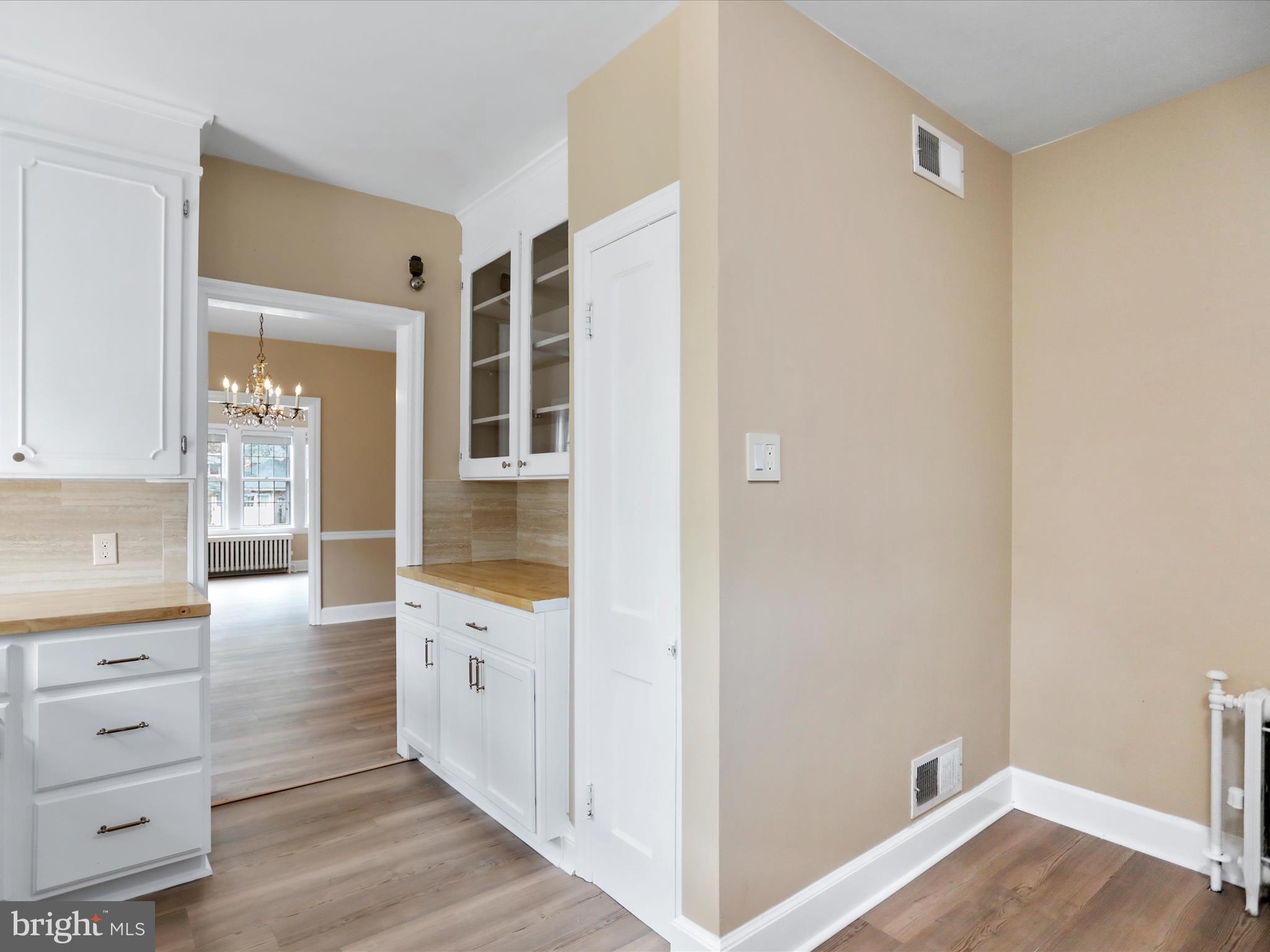 NORTH END - Residential