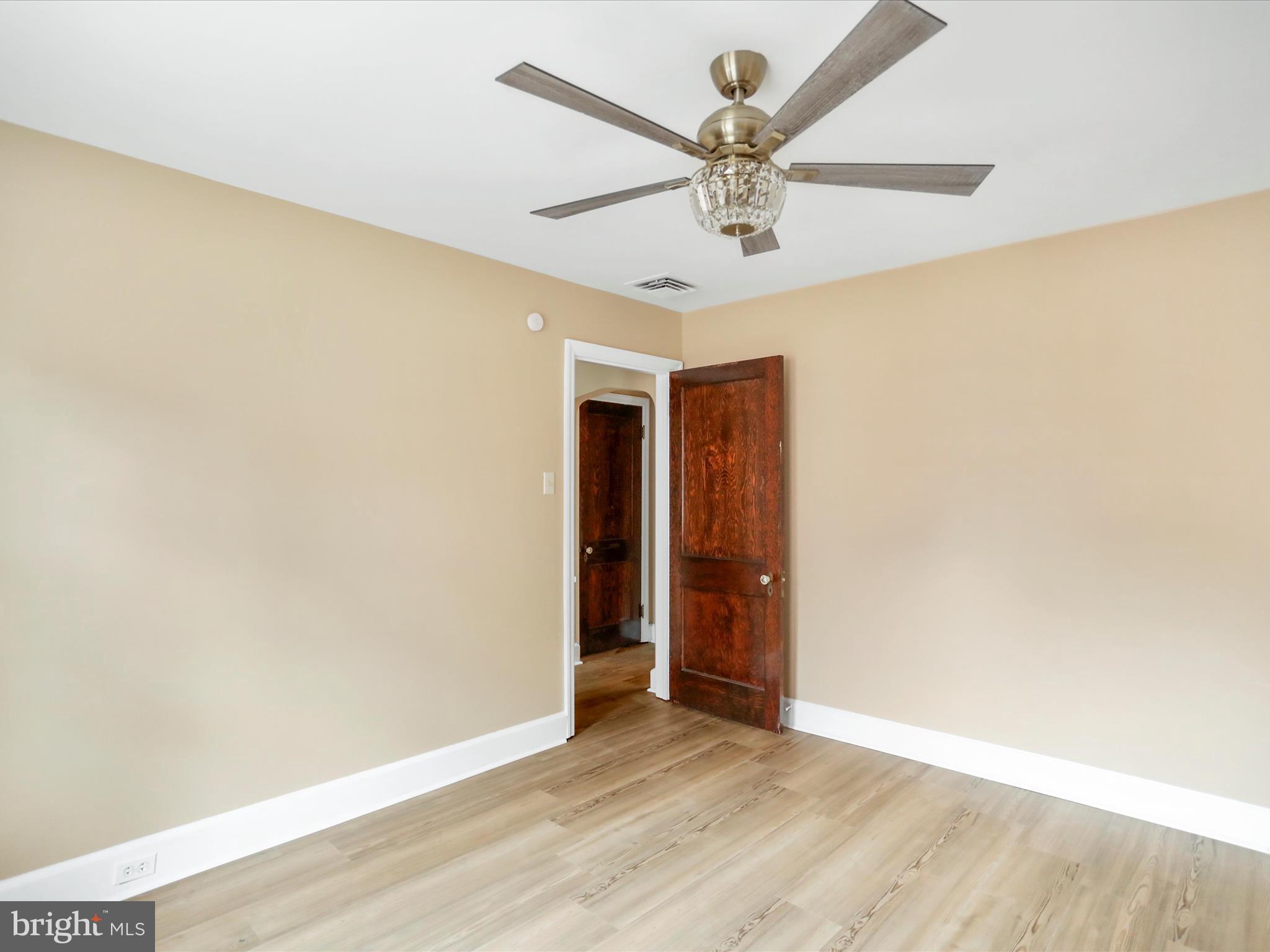 NORTH END - Residential