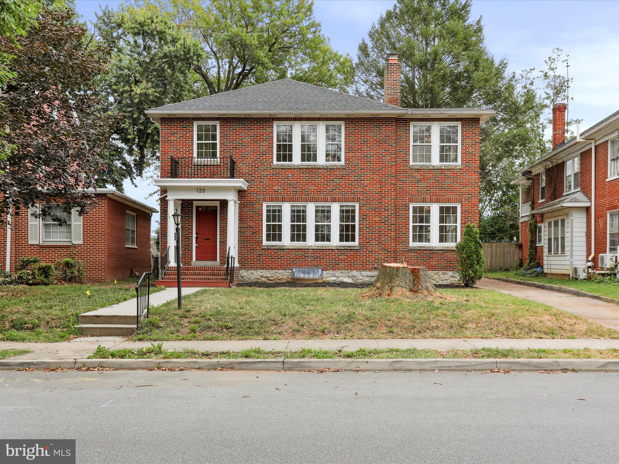 NORTH END - Residential