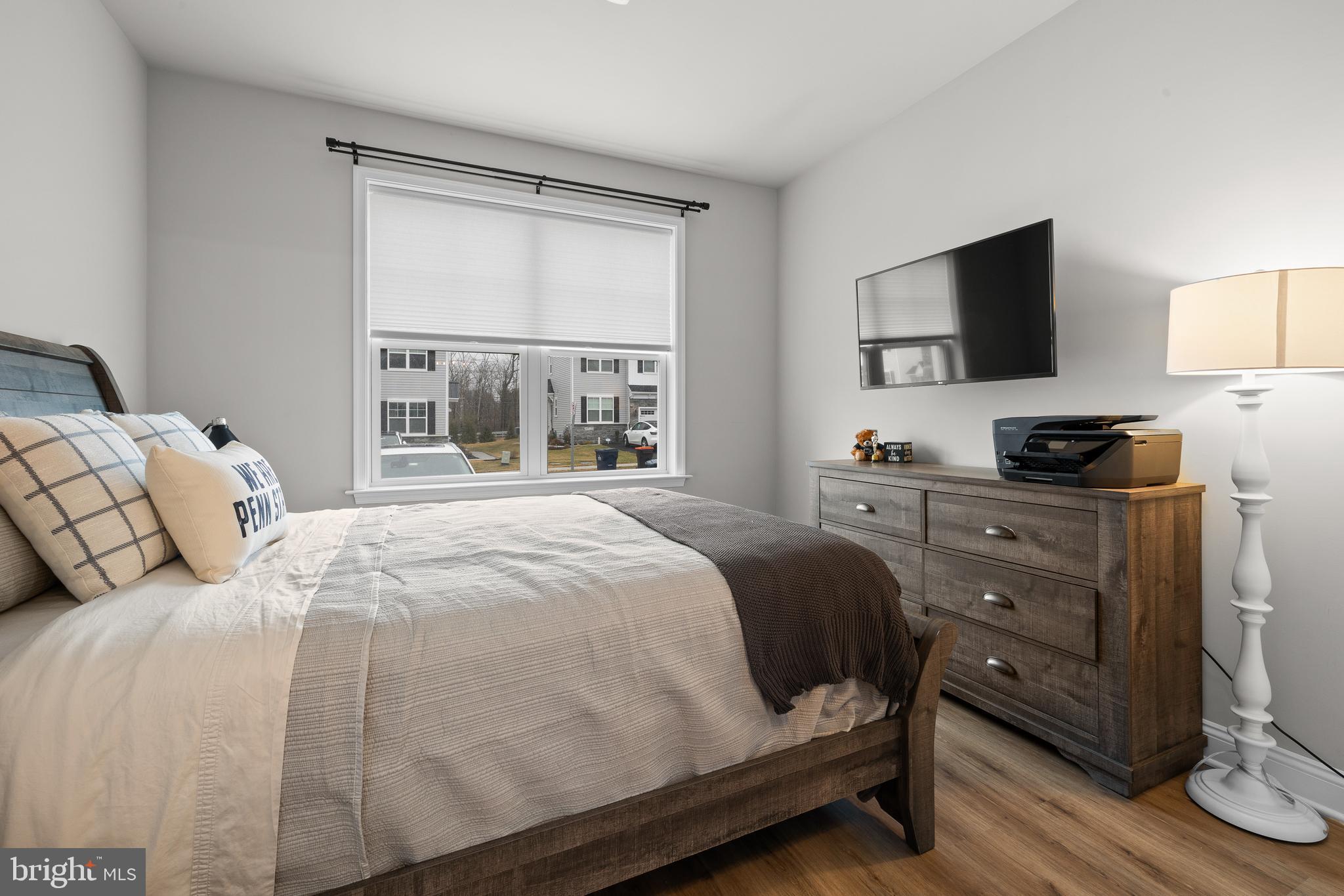 HIGHPOINTE AT SALFORD - Residential