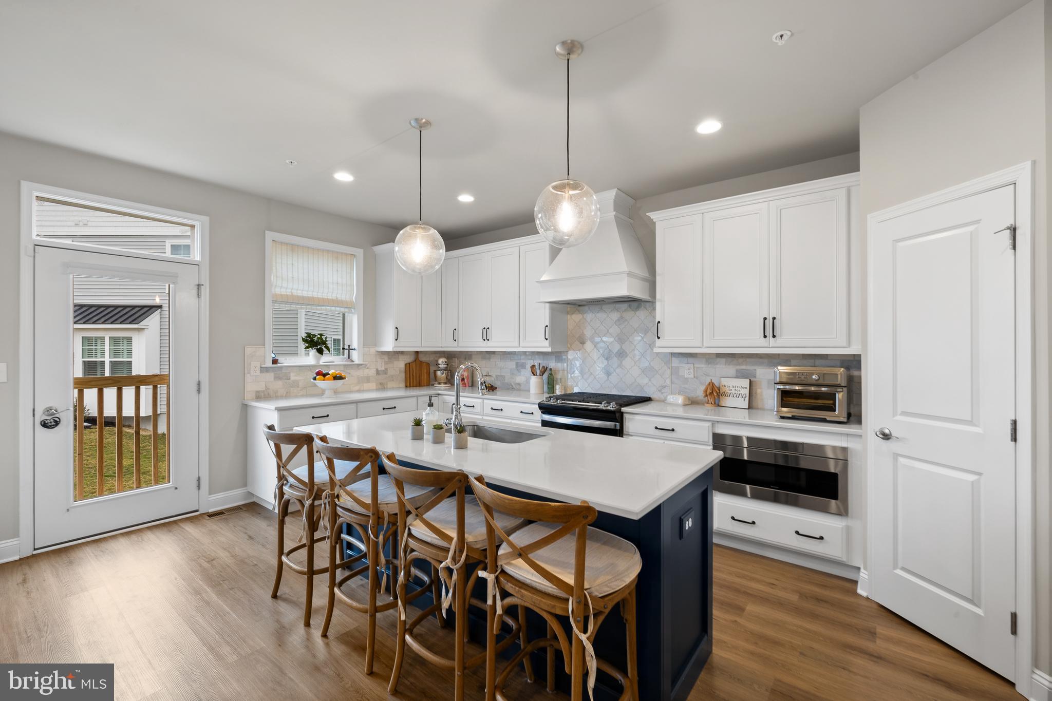 HIGHPOINTE AT SALFORD - Residential