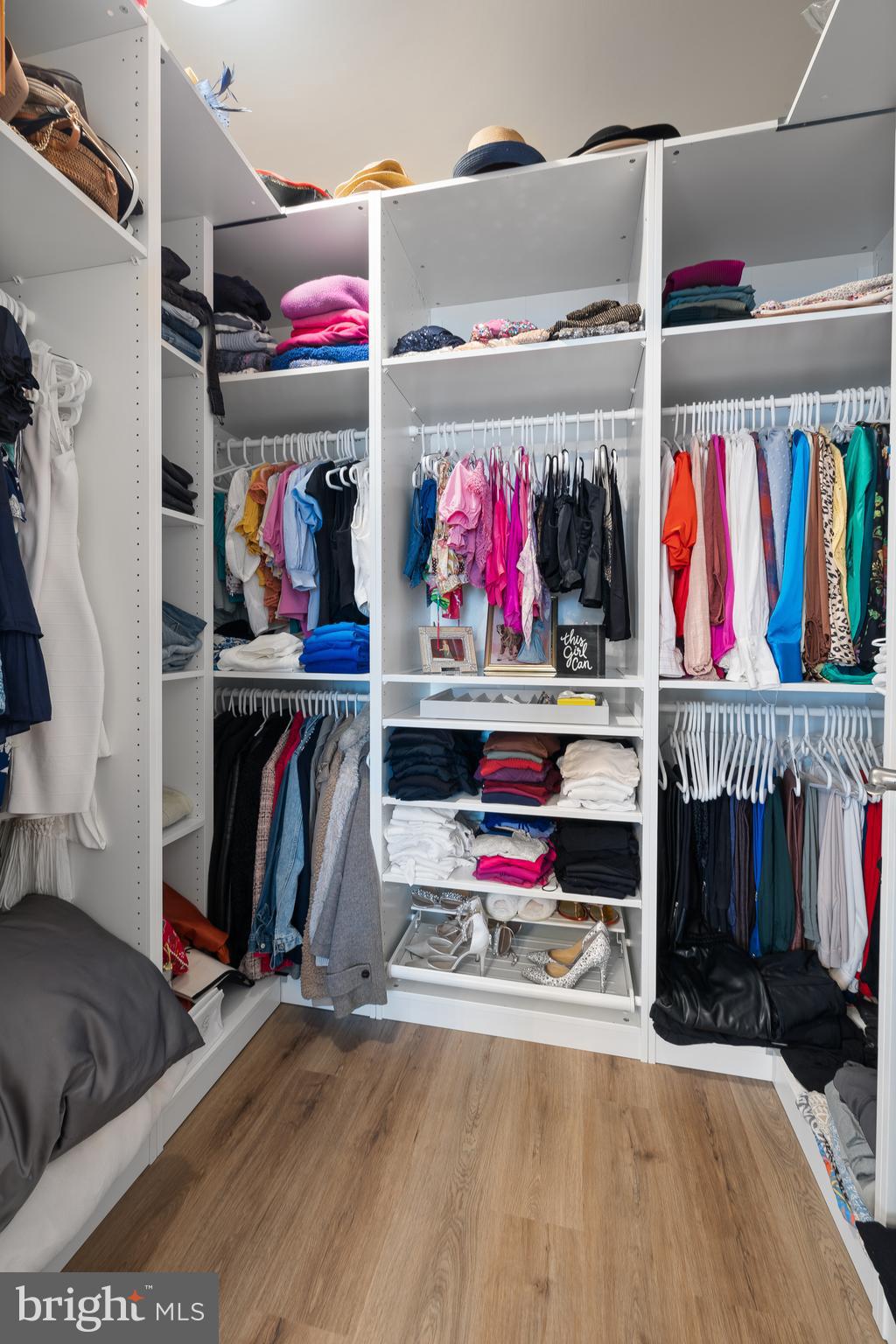 HIGHPOINTE AT SALFORD - Residential