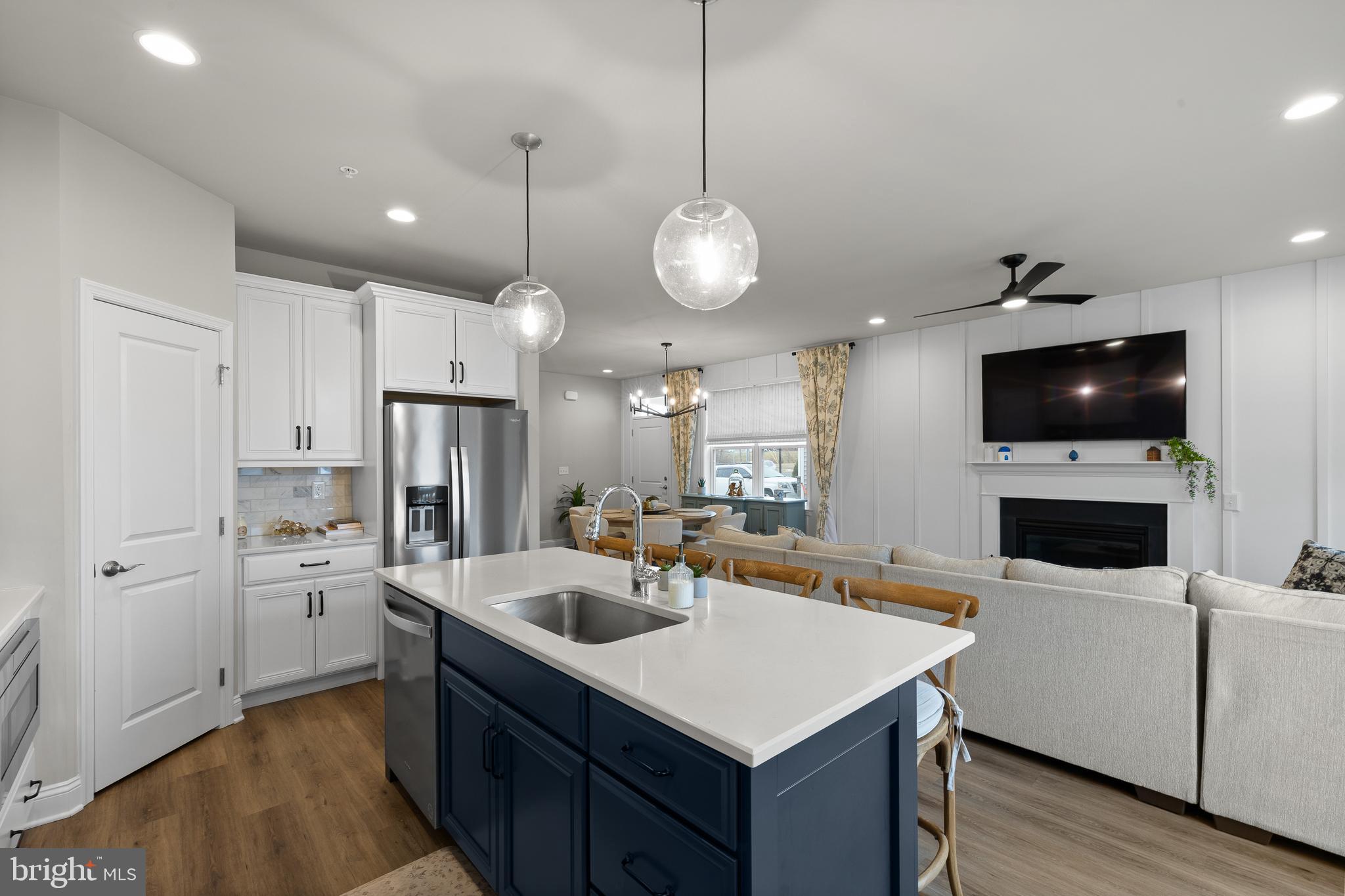 HIGHPOINTE AT SALFORD - Residential