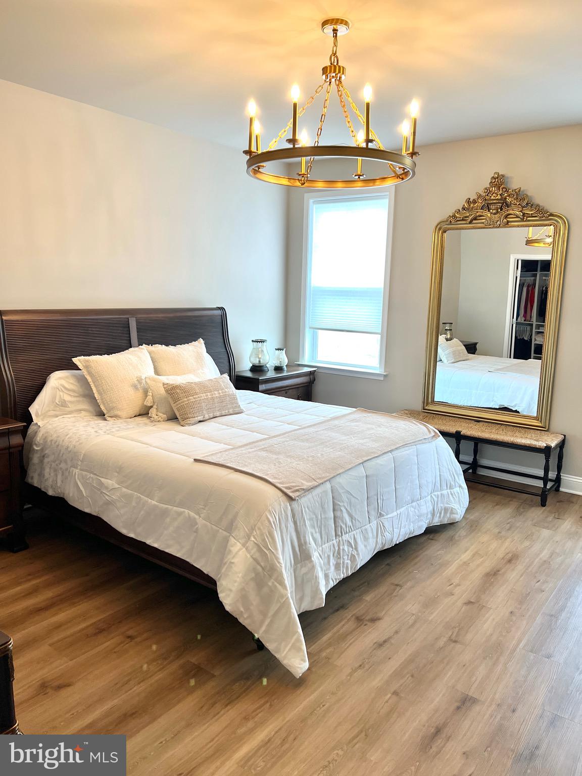 HIGHPOINTE AT SALFORD - Residential