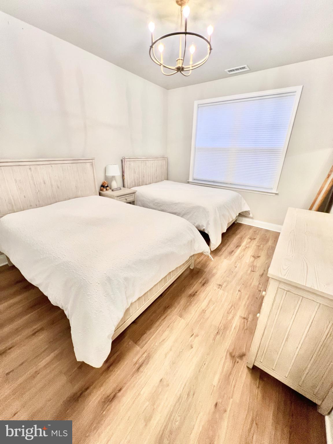 HIGHPOINTE AT SALFORD - Residential