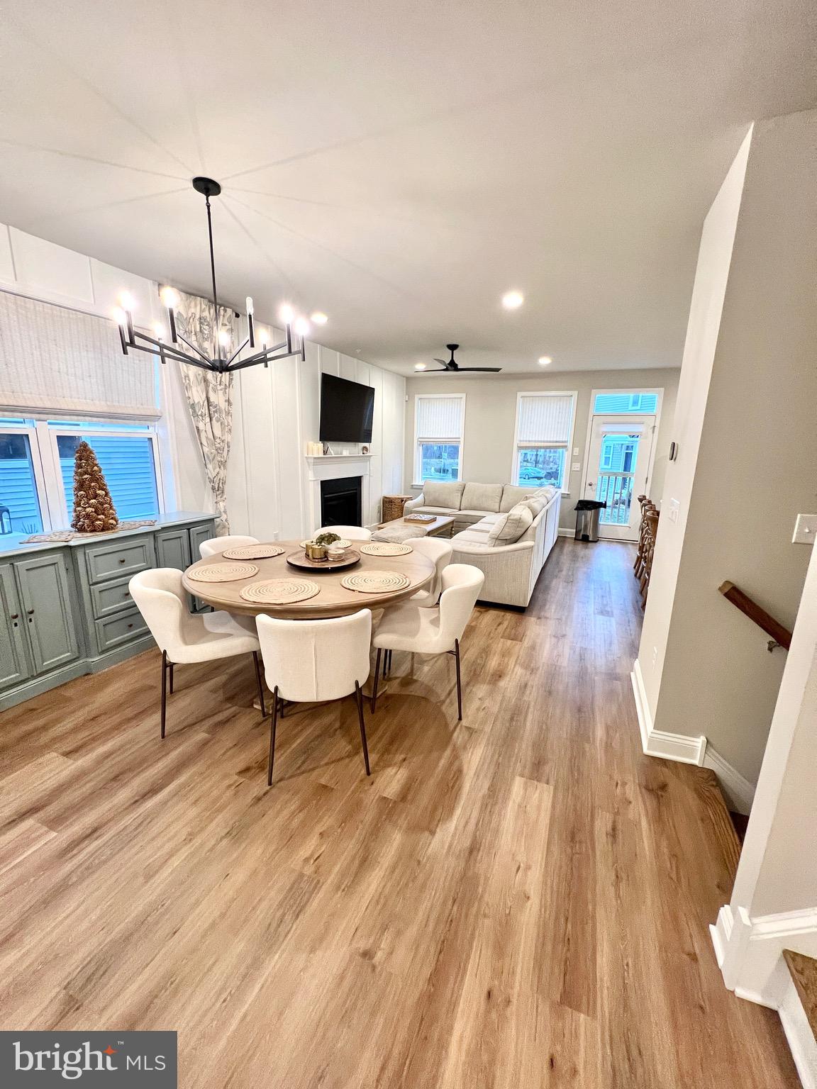 HIGHPOINTE AT SALFORD - Residential