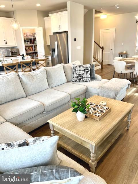 HIGHPOINTE AT SALFORD - Residential