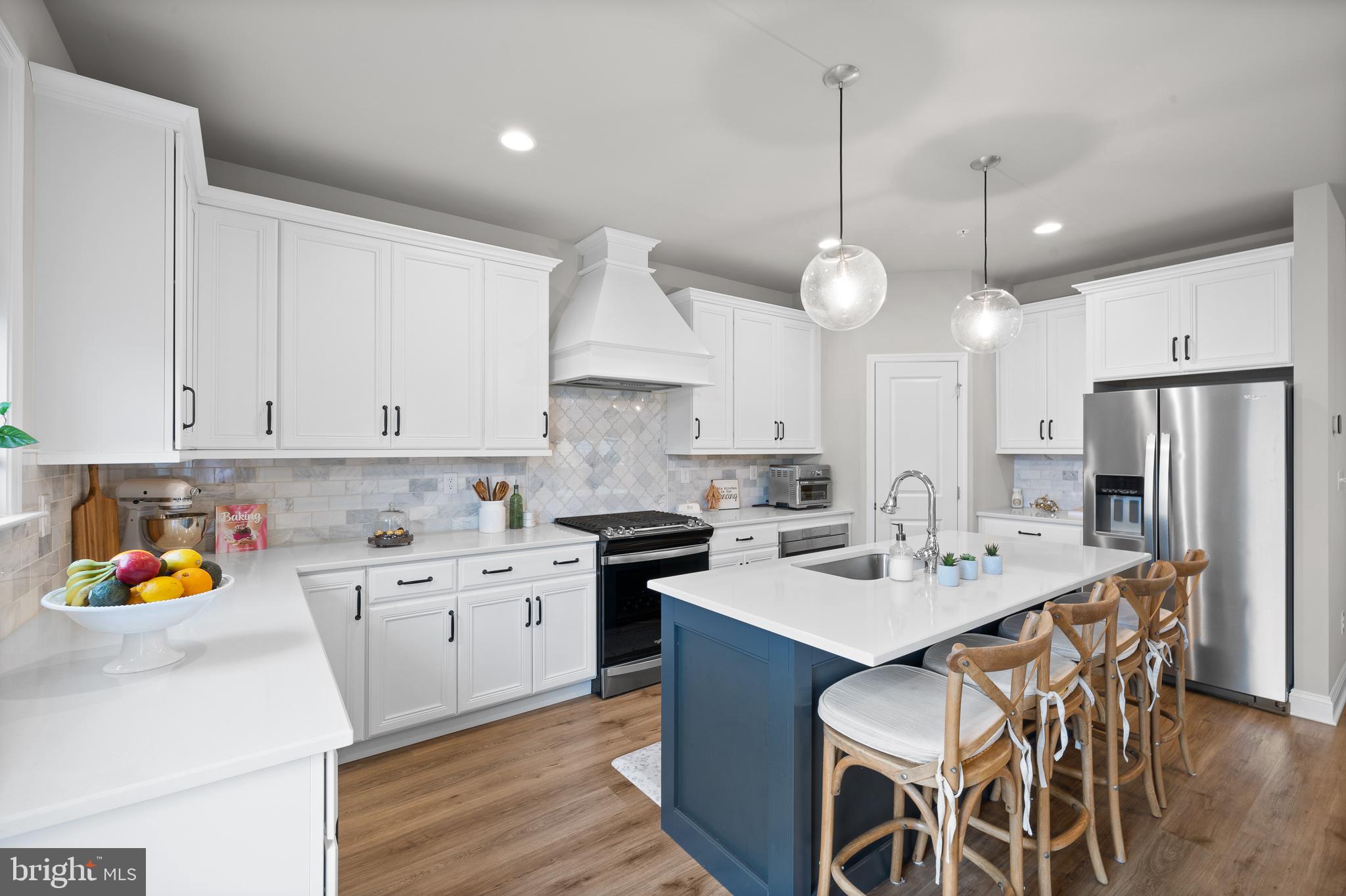 HIGHPOINTE AT SALFORD - Residential