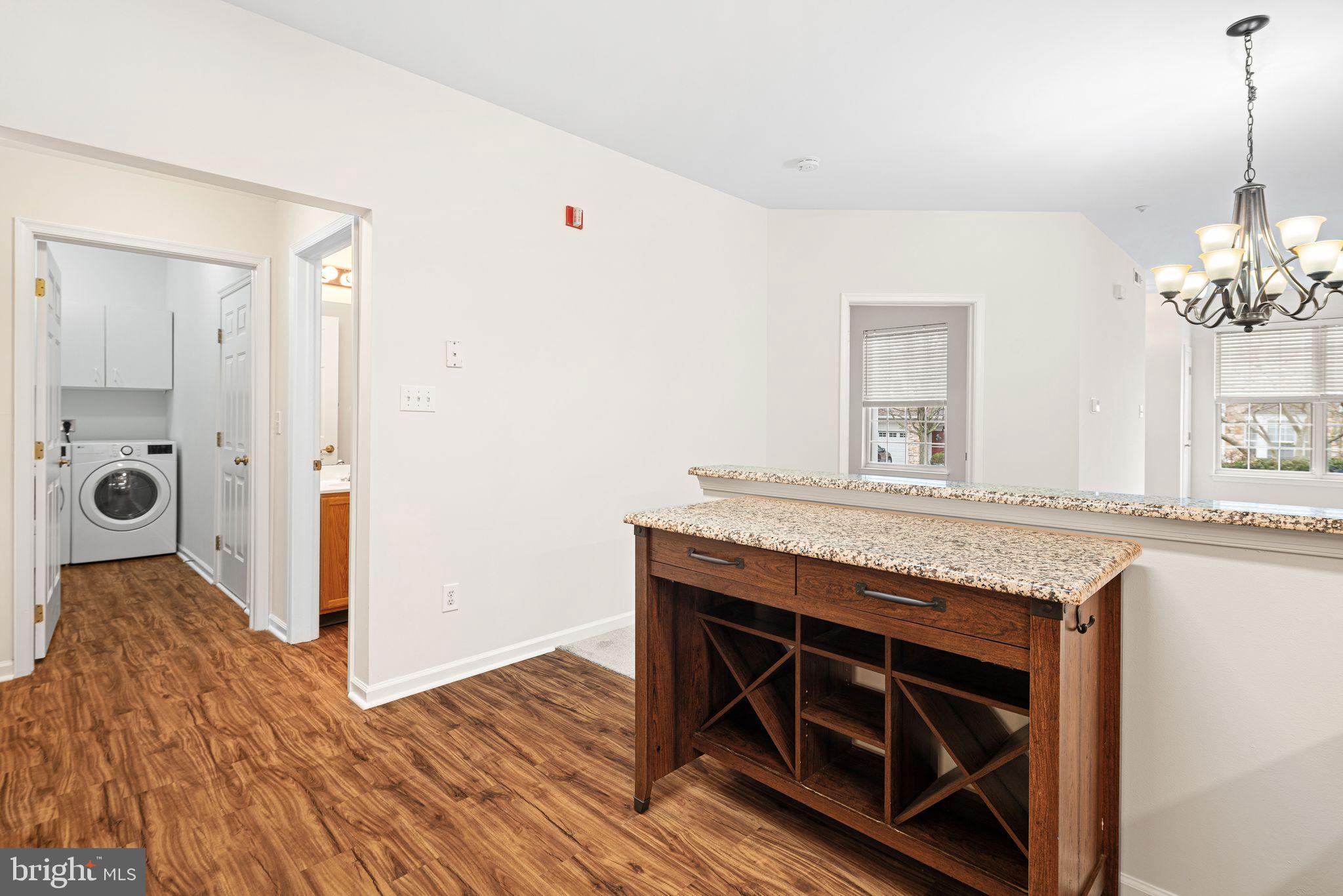 SPRINGFIELD - Residential