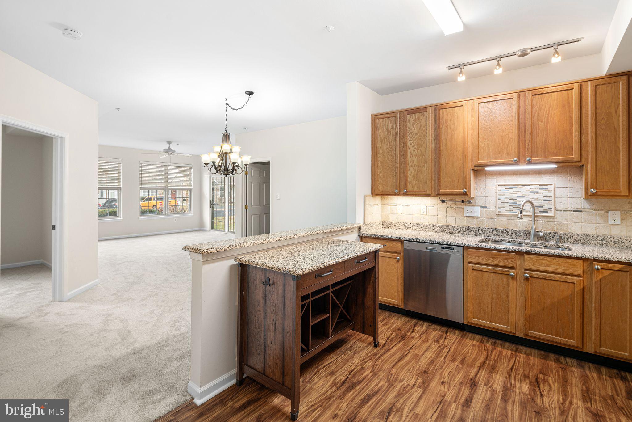 SPRINGFIELD - Residential