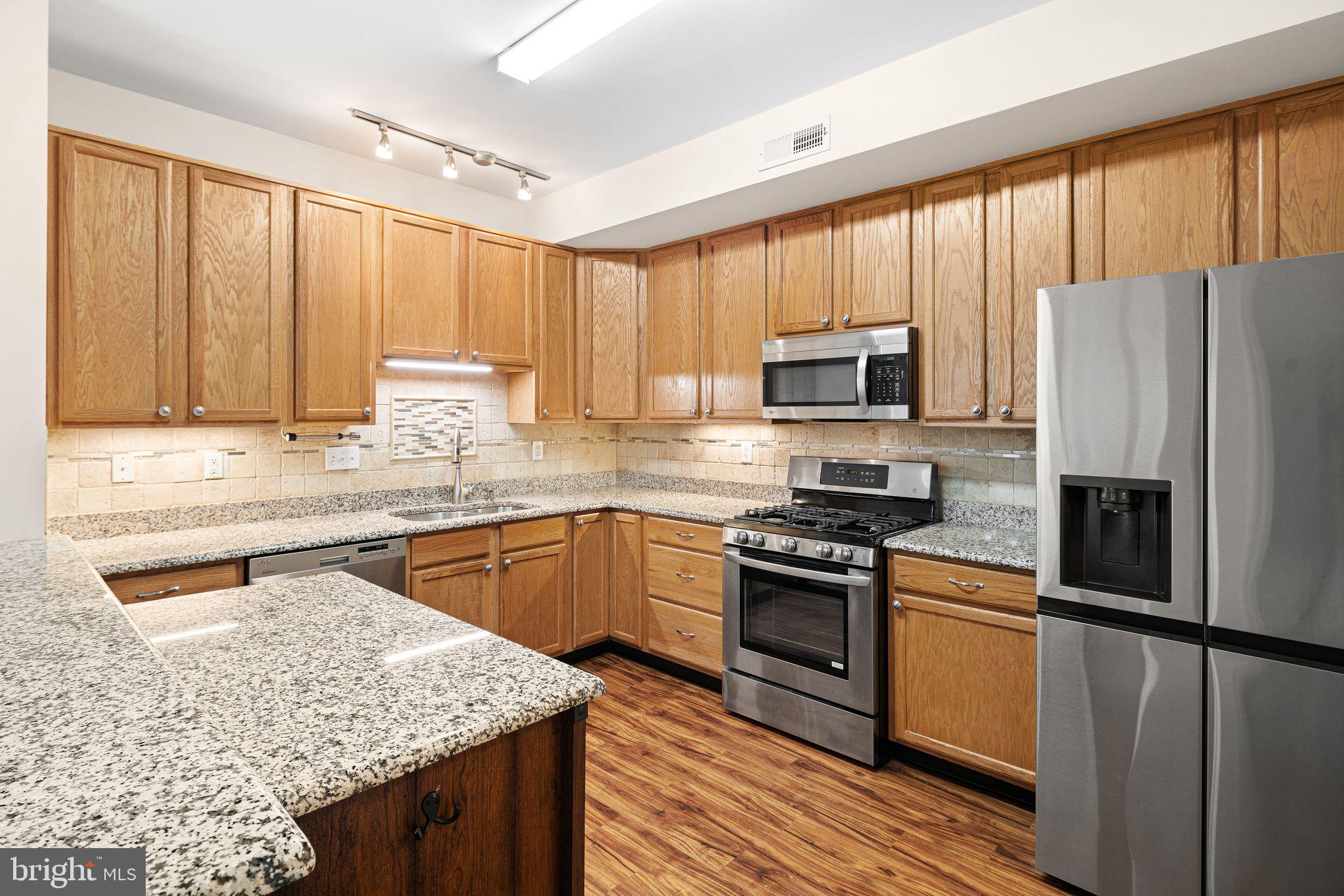 SPRINGFIELD - Residential