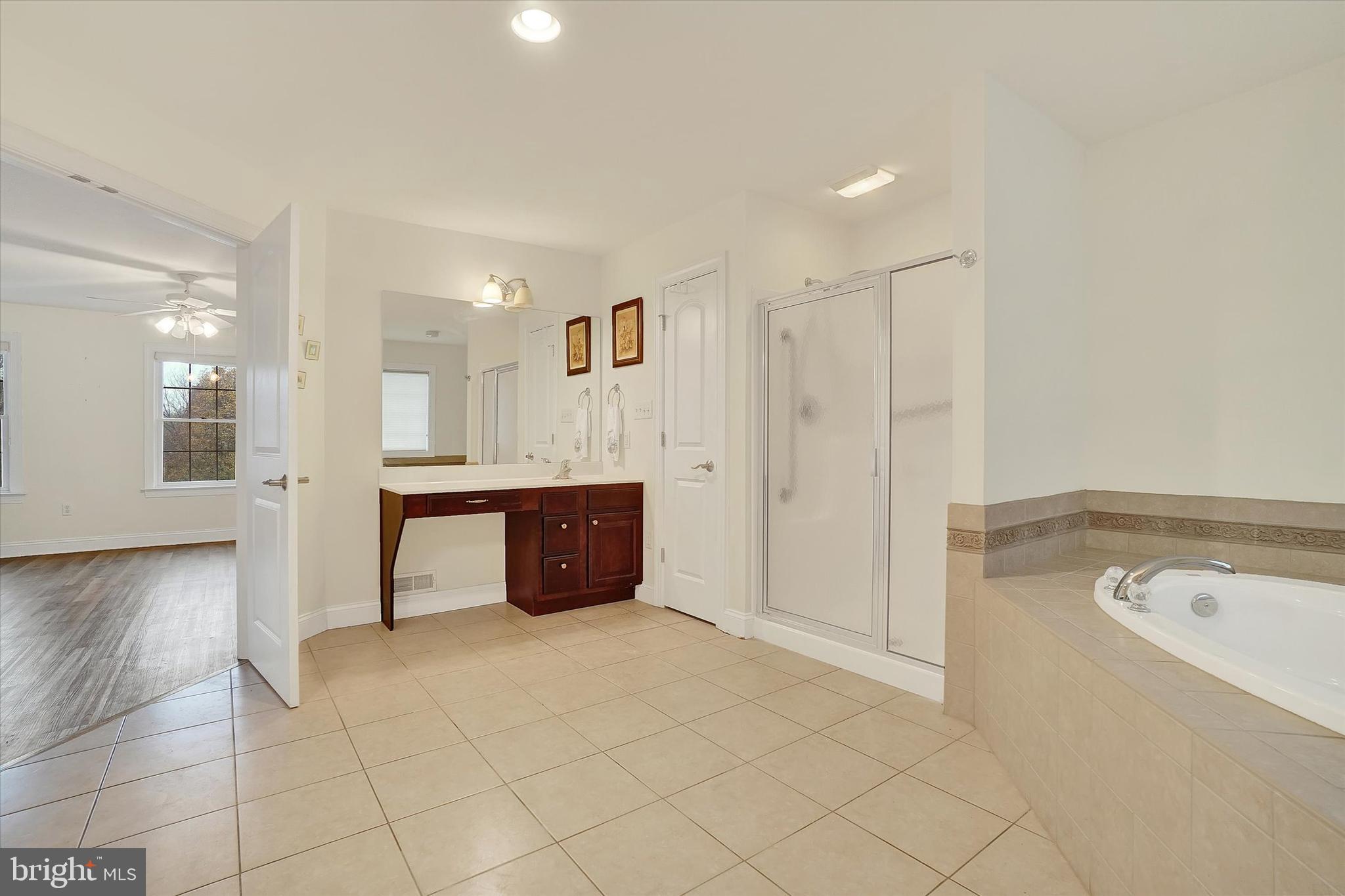 PLEASANTREES - Residential