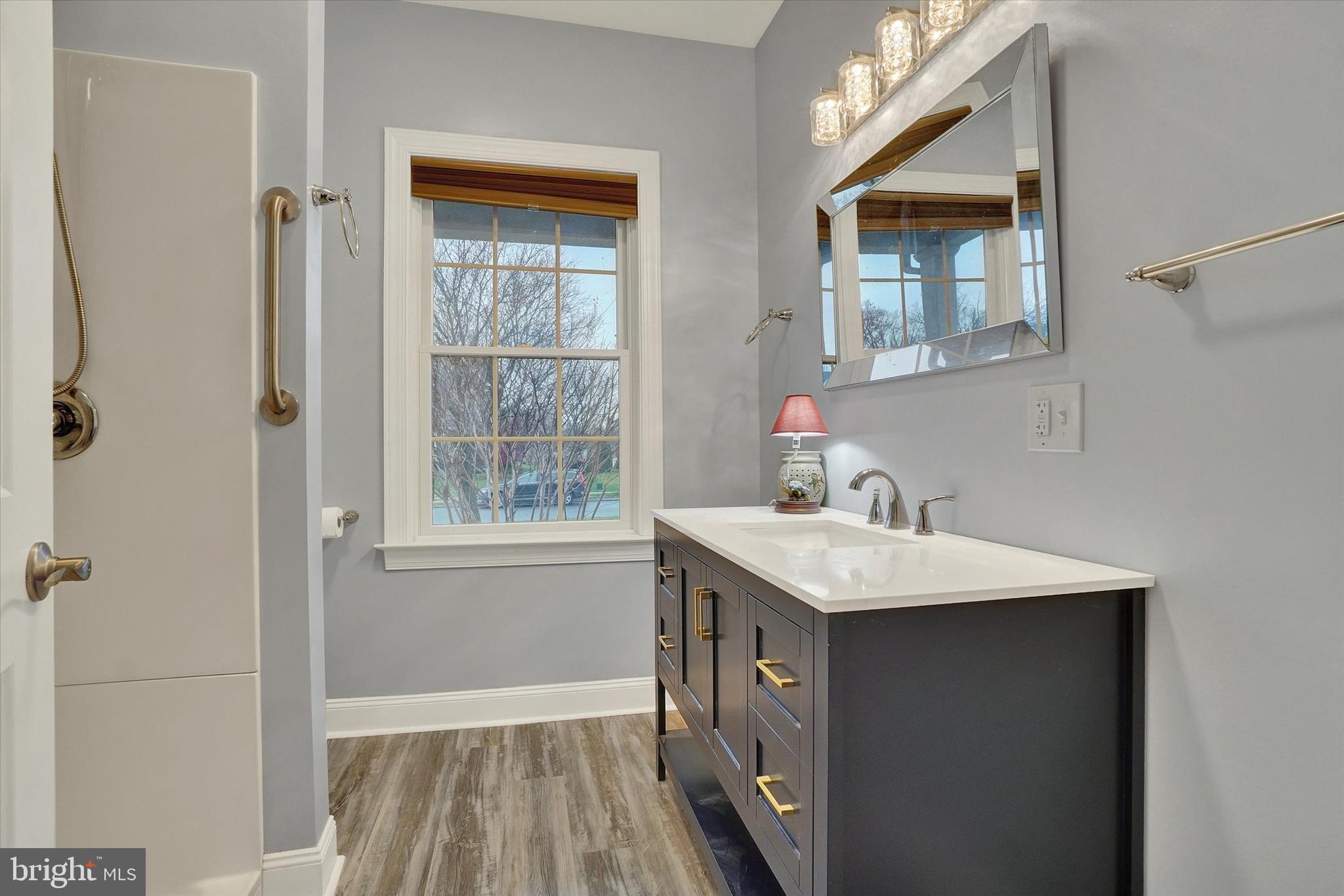 PLEASANTREES - Residential