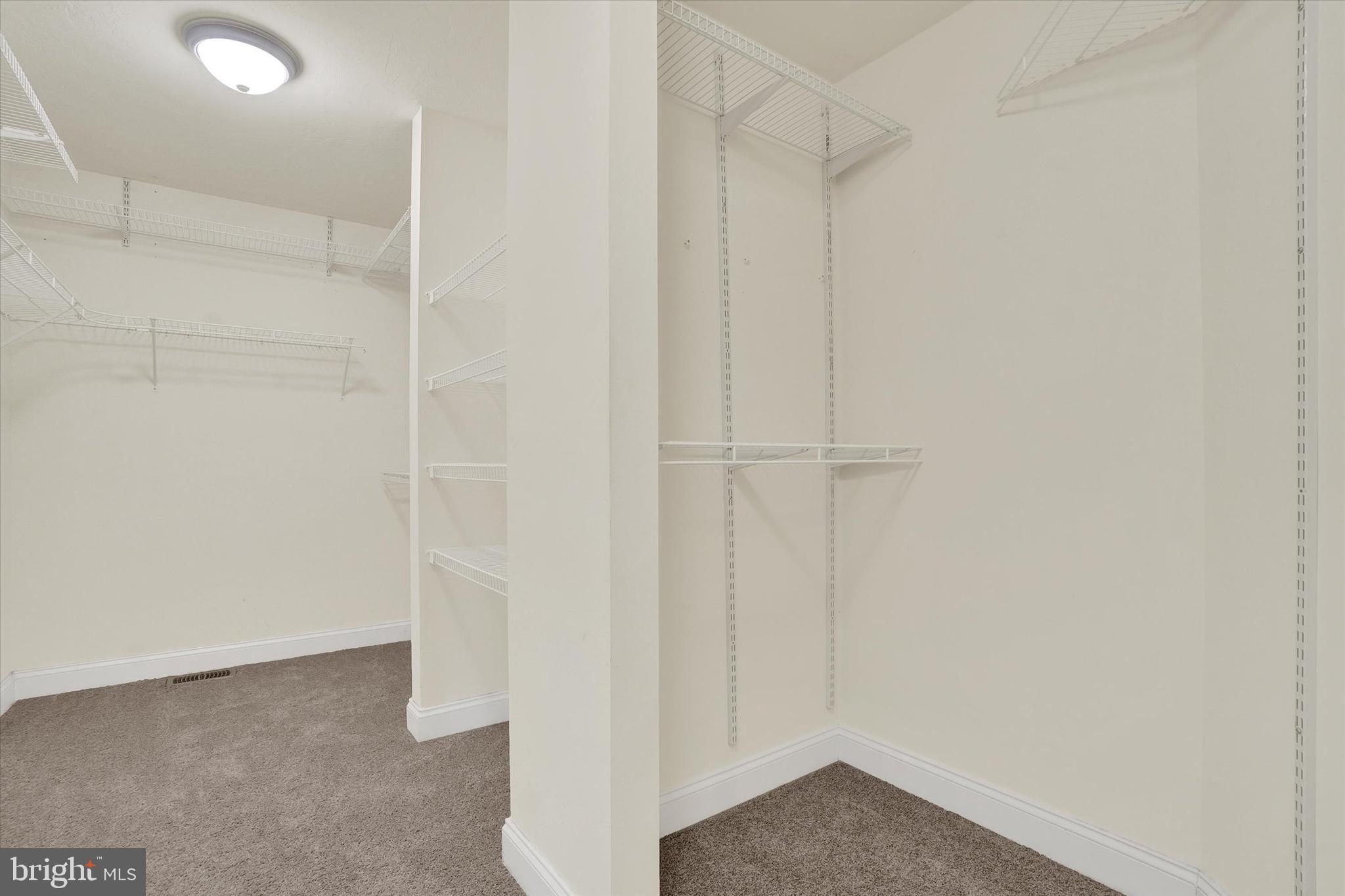 PLEASANTREES - Residential