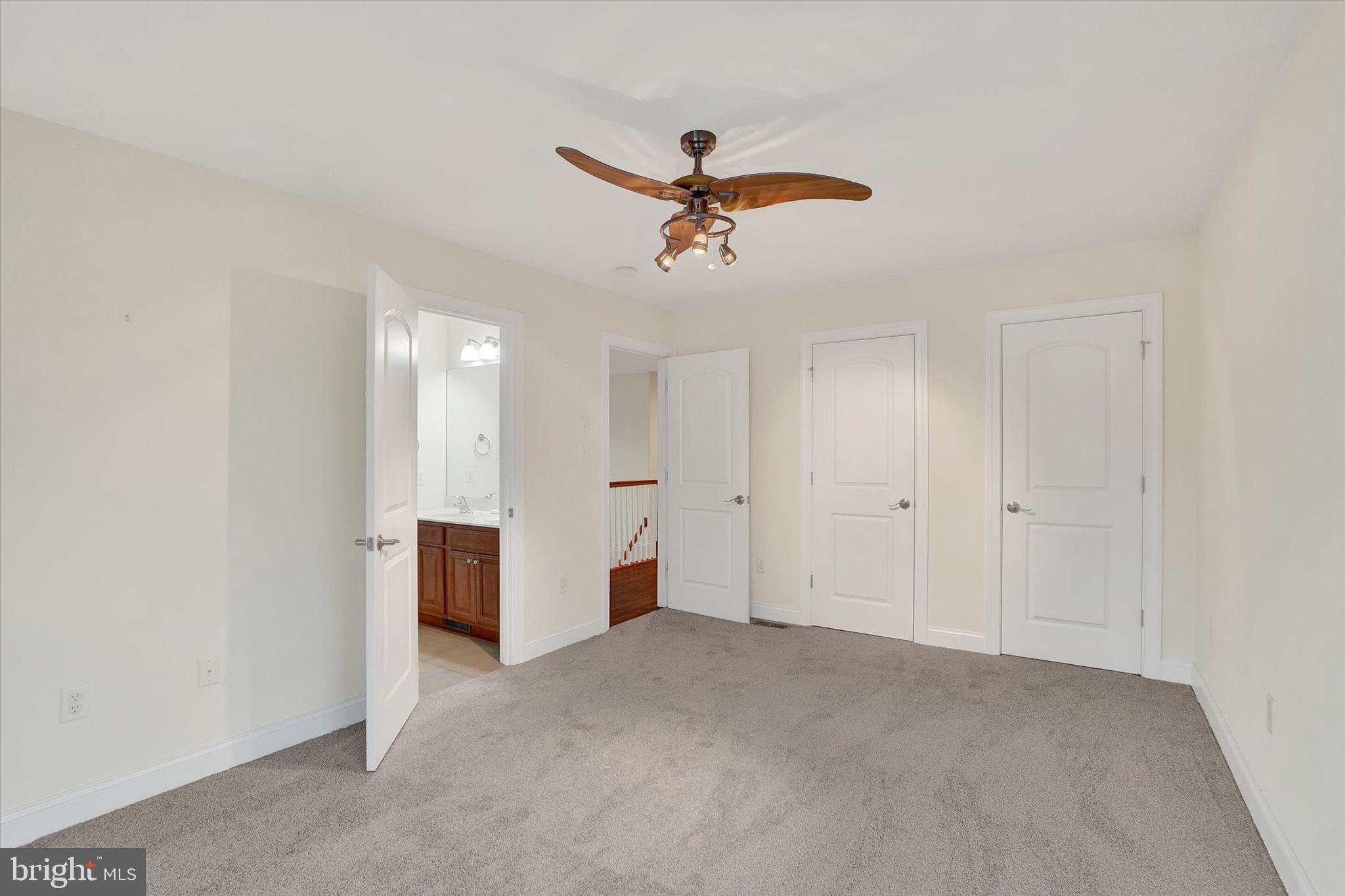 PLEASANTREES - Residential