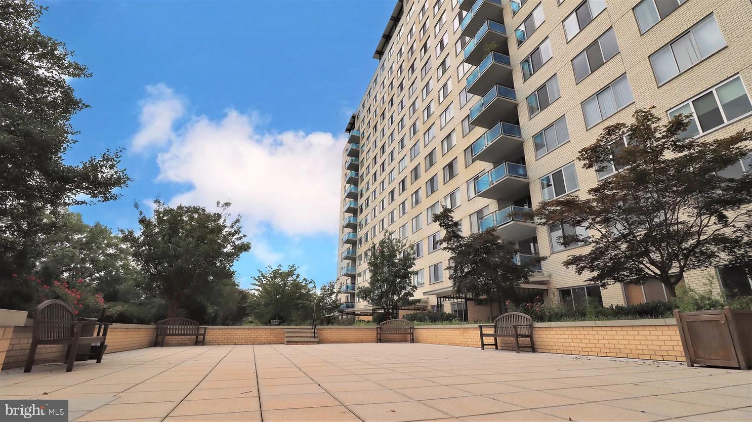 GROSVENOR PARK - Residential