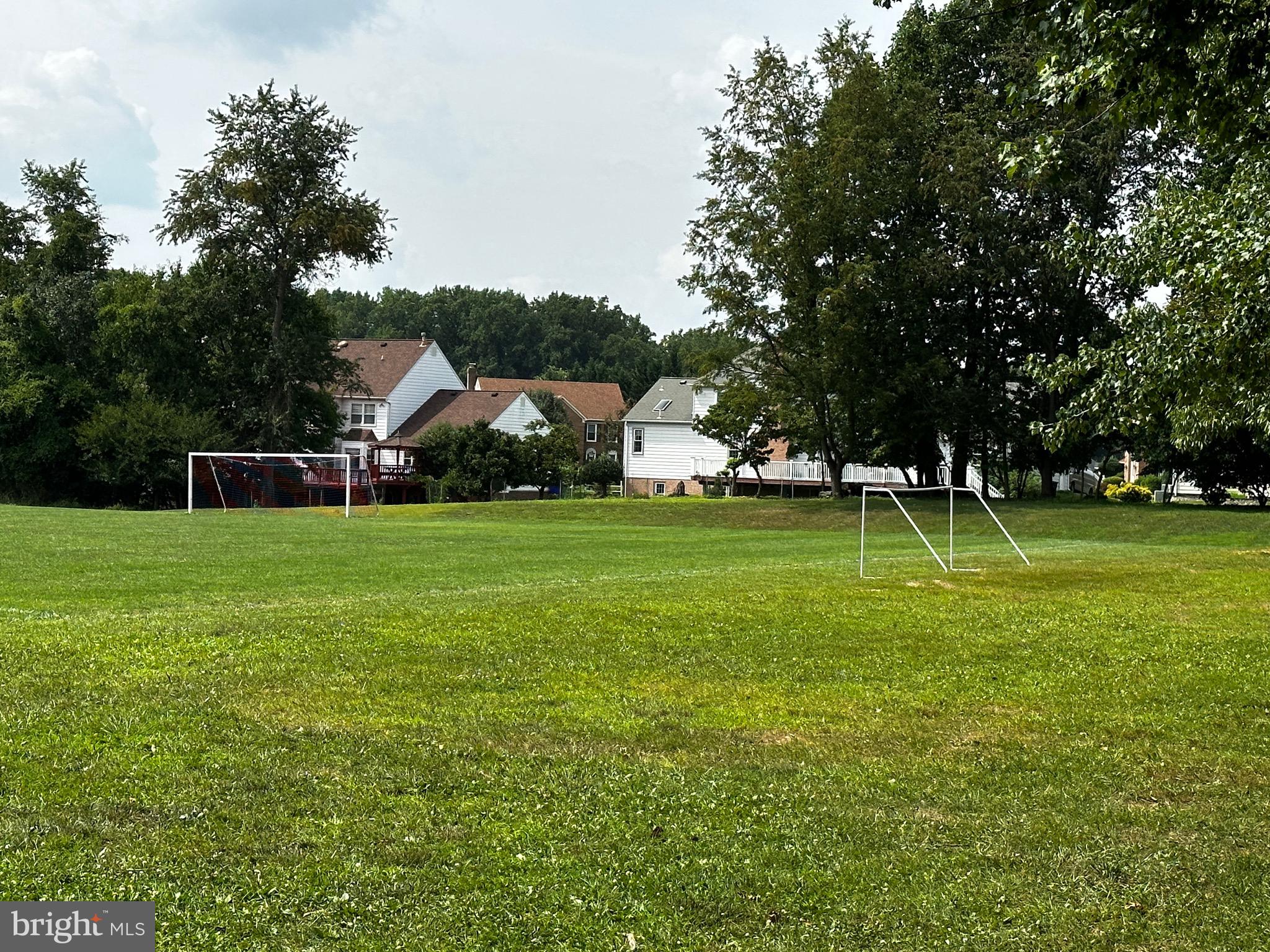 STONEGATE - Residential