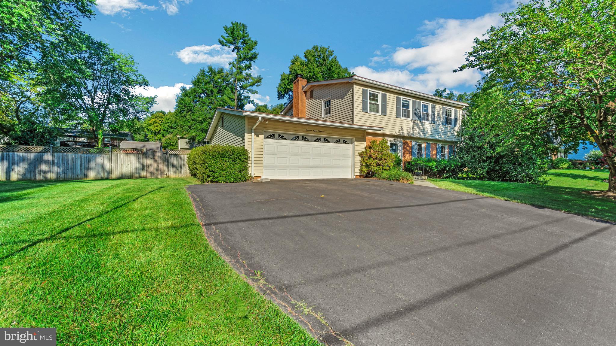 STONEGATE - Residential