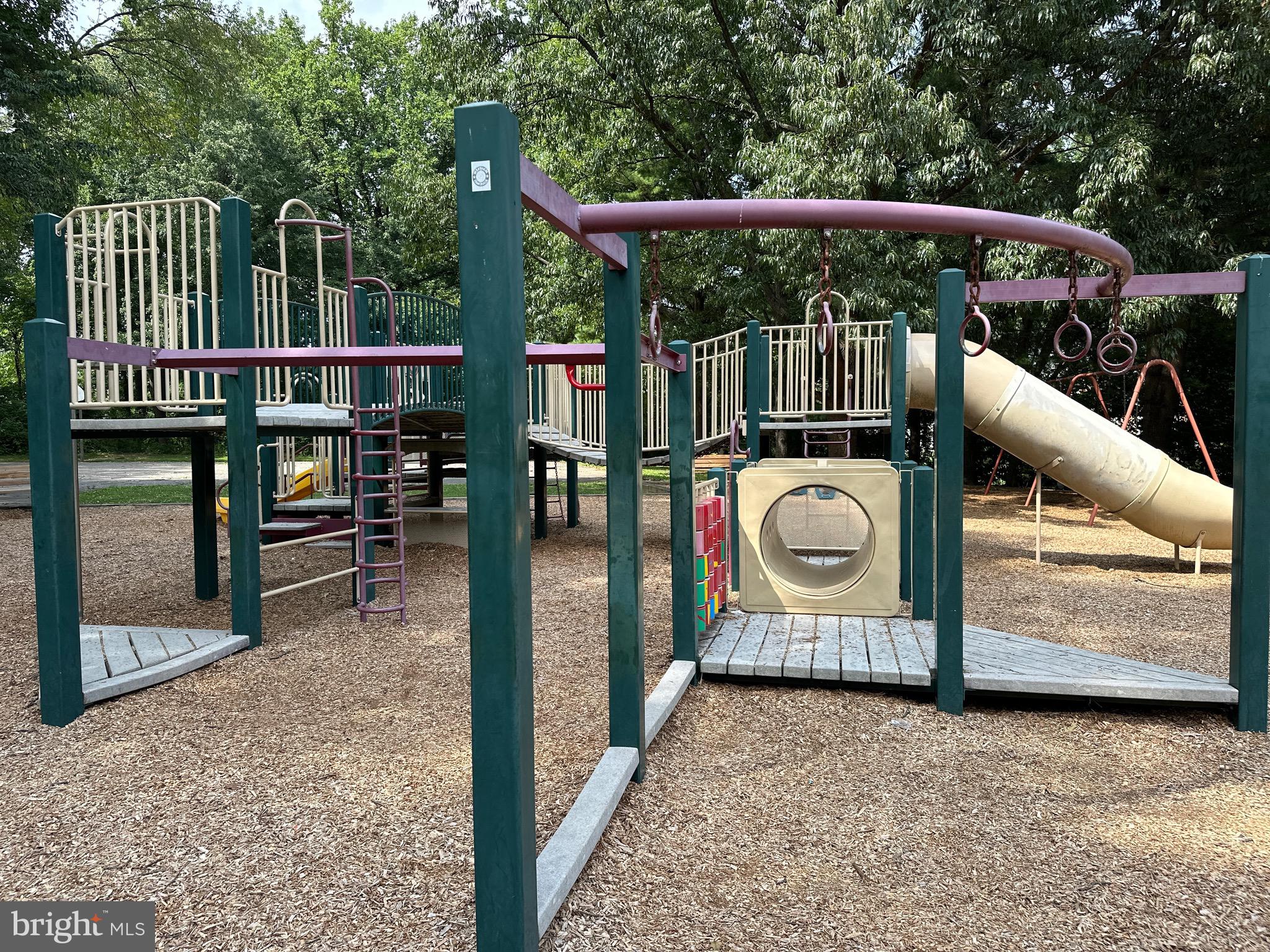 STONEGATE - Residential