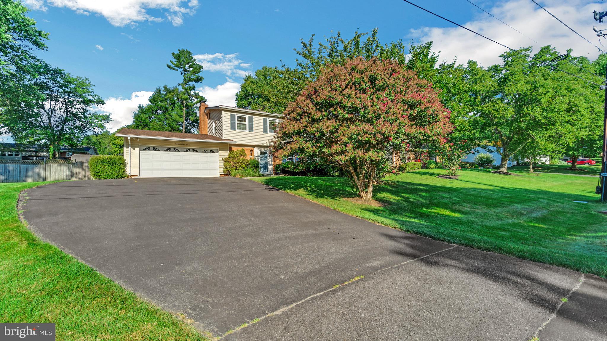 STONEGATE - Residential