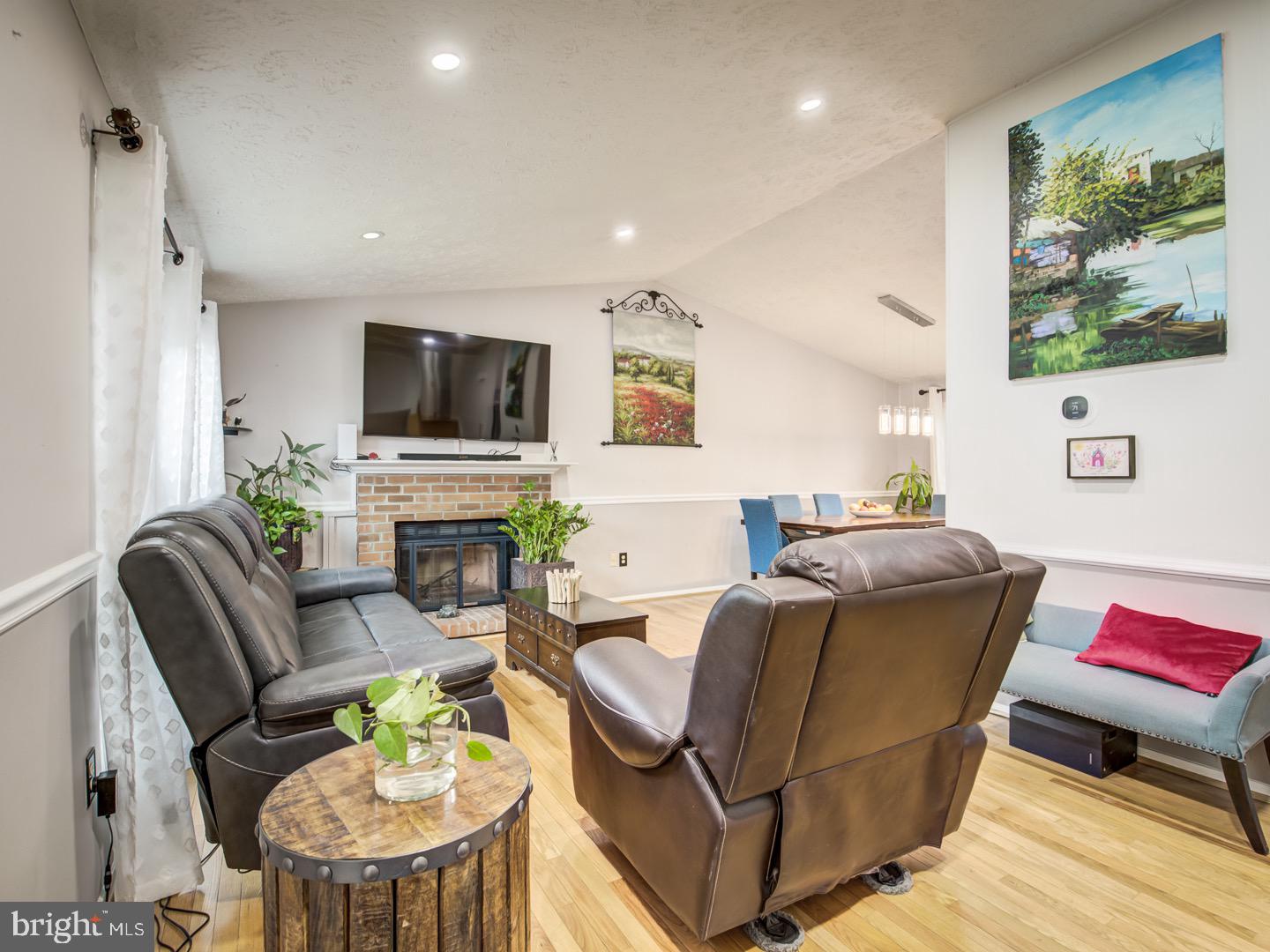 MARIETTA WOODS - Residential