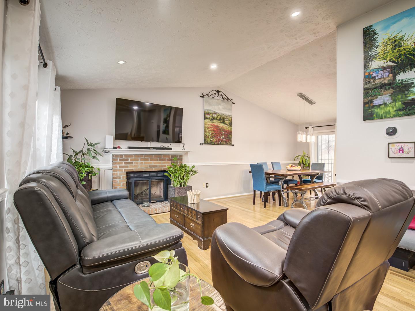 MARIETTA WOODS - Residential