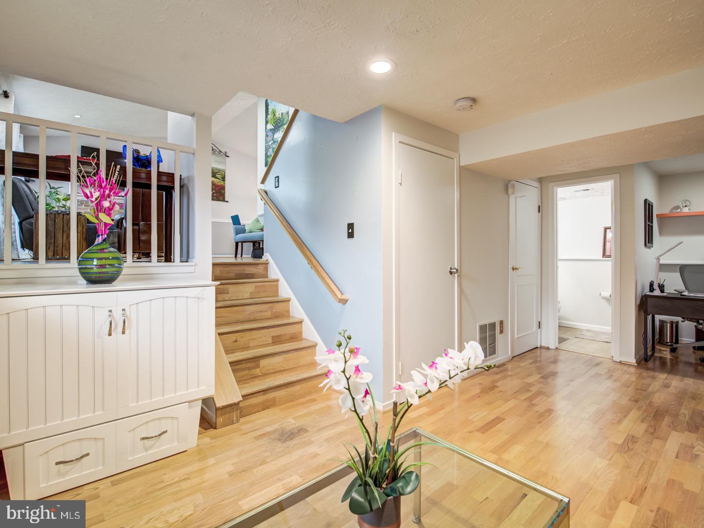 MARIETTA WOODS - Residential